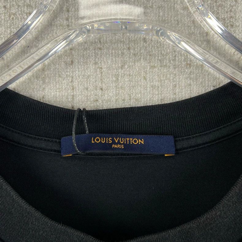 Louis Vuitton Louis Vuitton Logo Printed Crew Neck Short Sleeve Size US L / EU 52-54 / 3 - 4 Thumbnail