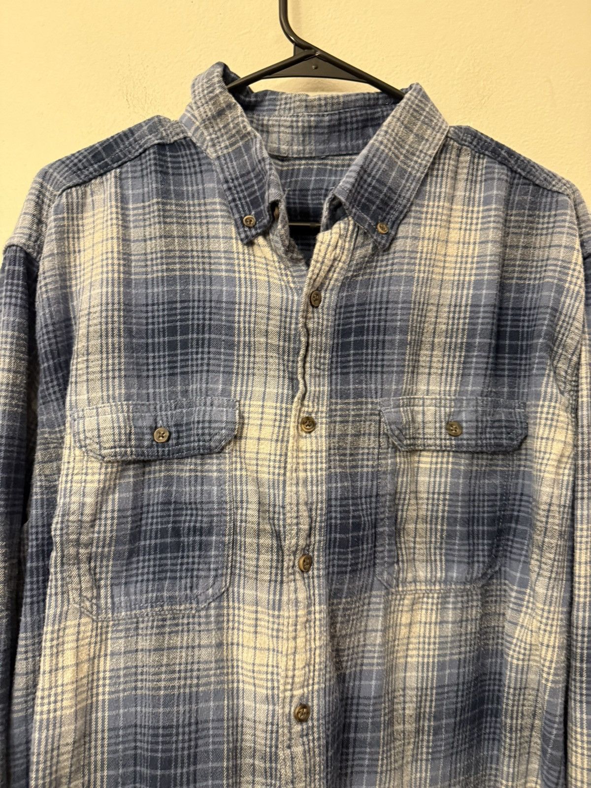 Vintage (XL) BEAUTIFUL FADED VINTAGE Blue Flannel Button Up Shirt Size US XL / EU 56 / 4 - 3 Thumbnail