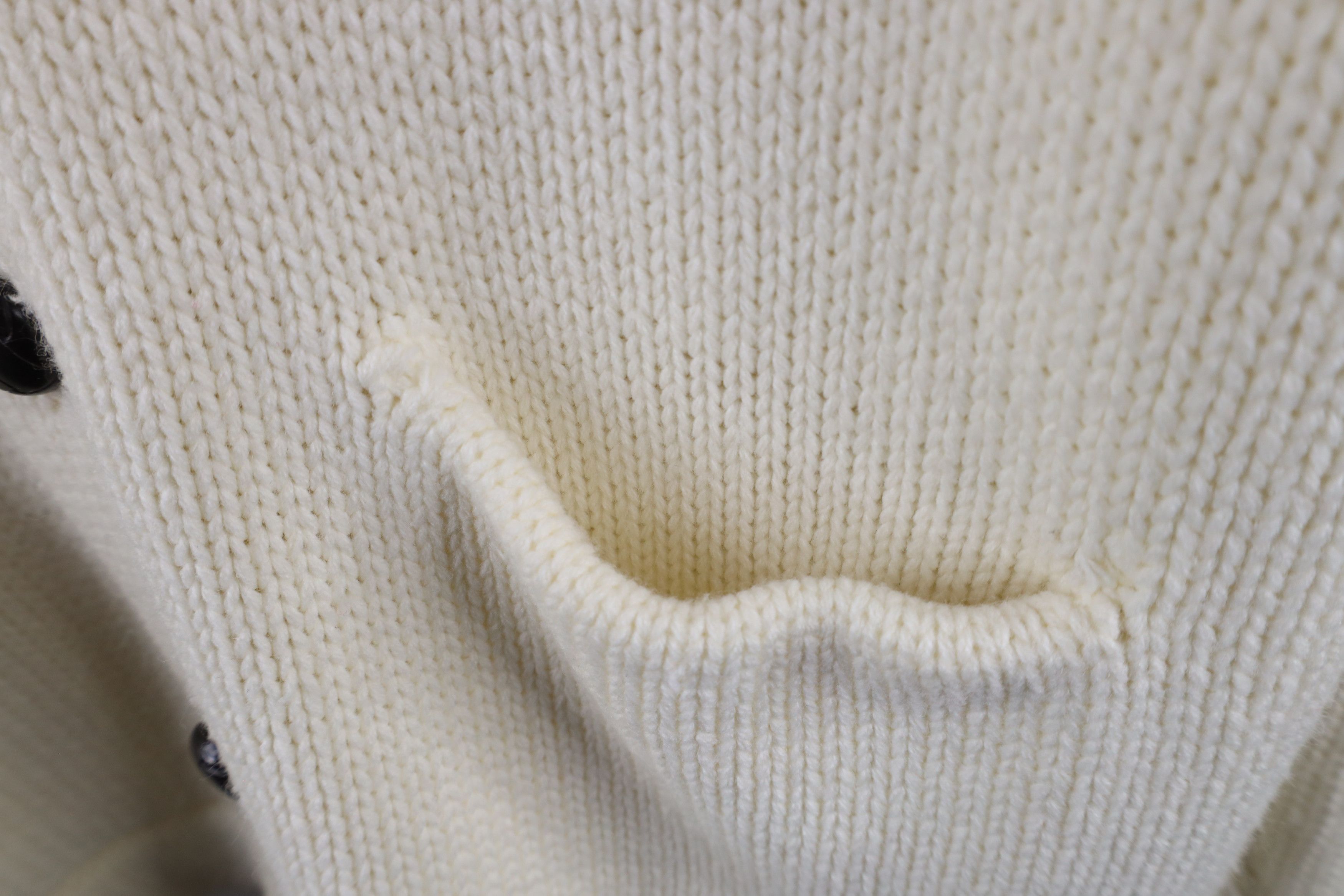 Vintage Vintage 70s Streetwear Knit Shawl Cardigan Sweater Cream Size L / US 10 / IT 46 - 5 Thumbnail
