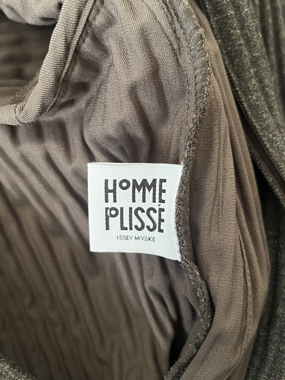 Homme Plisse Issey Miyake Wool Like Light Pleated Belted Collarless Coat Size US L / EU 52-54 / 3 - 4 Thumbnail