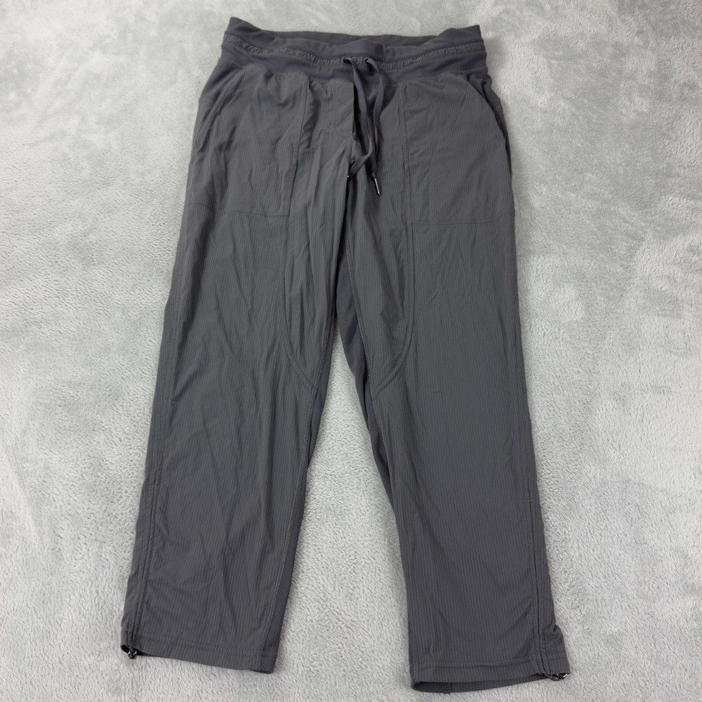 Lululemon Lululemon Dance Studio Crop 25” Women’s Size 8 Size 28" / US 6 / IT 42 - 1 Thumbnail