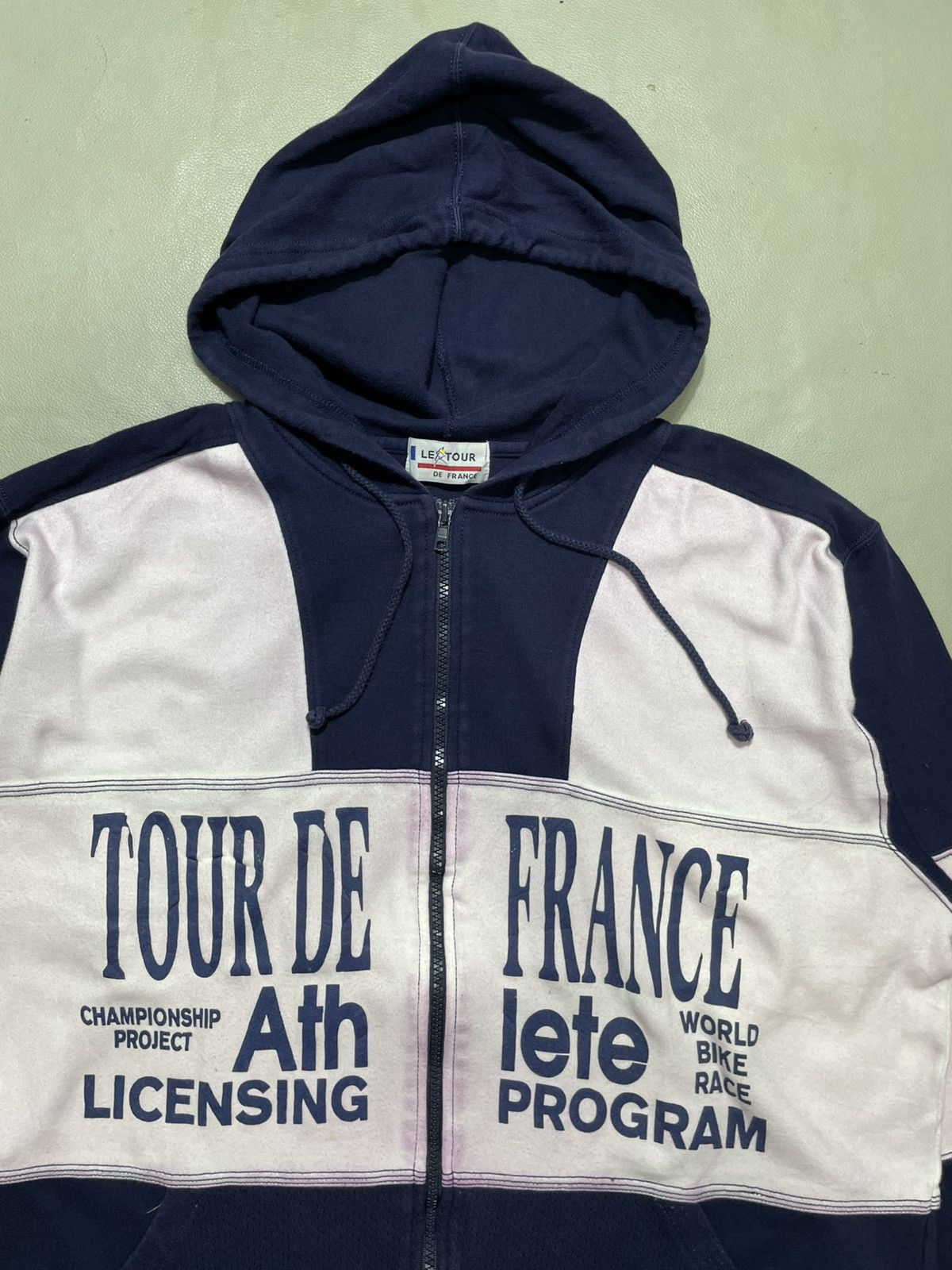 Vintage Rare Vintage Tour de France hoodie Size US L / EU 52-54 / 3 - 3 Thumbnail