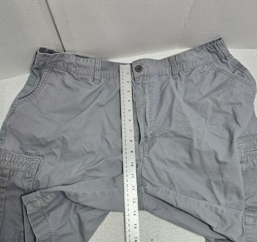 Savane Men's SAVANE Gray Cargo Shorts Waist 42 Size US 42 / EU 58 - 10 Thumbnail
