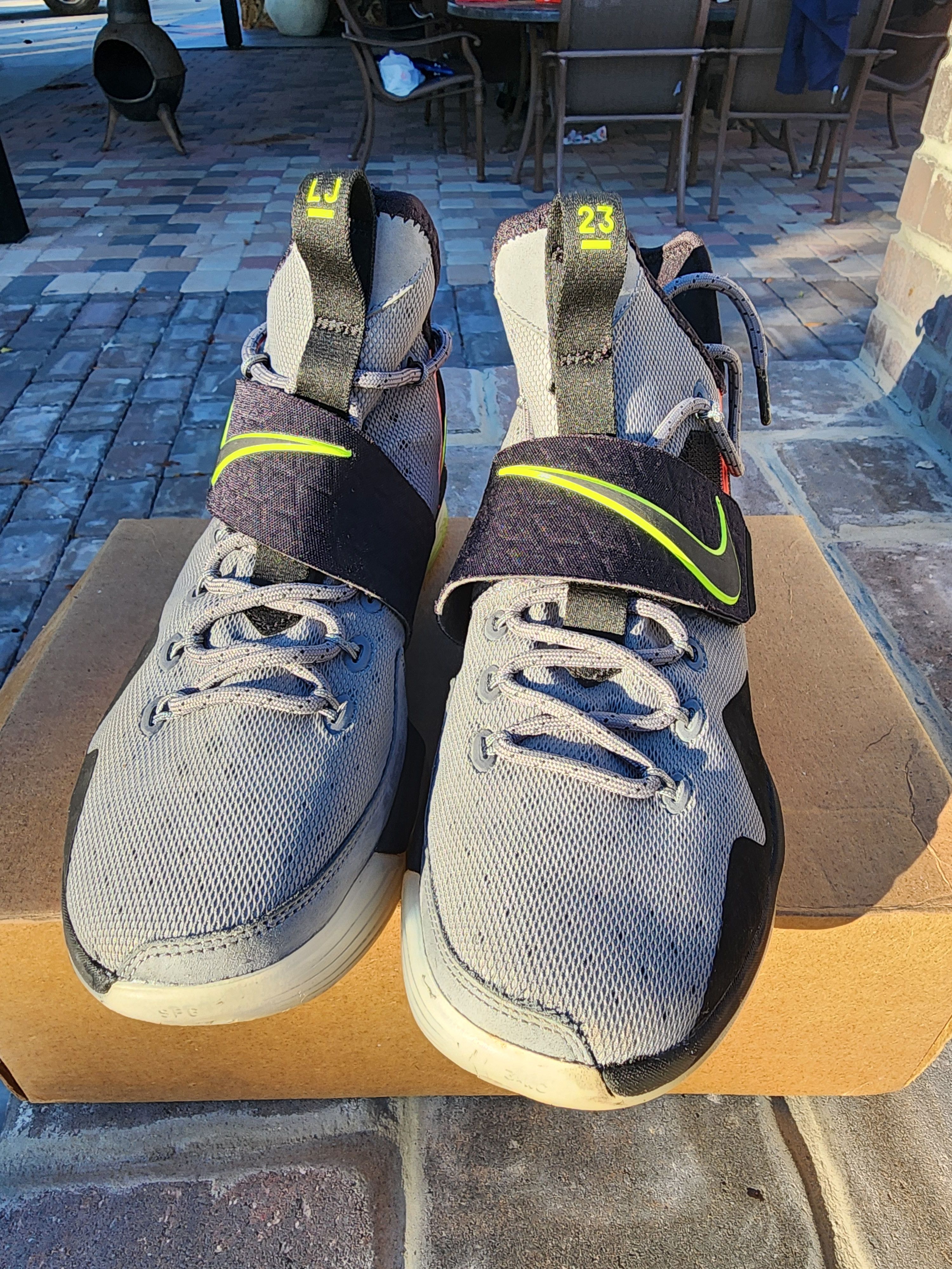 Nike Nike Lebron 14 Out Of Nowhere Size 9.5 Size US 9.5 / EU 42-43 - 3 Thumbnail