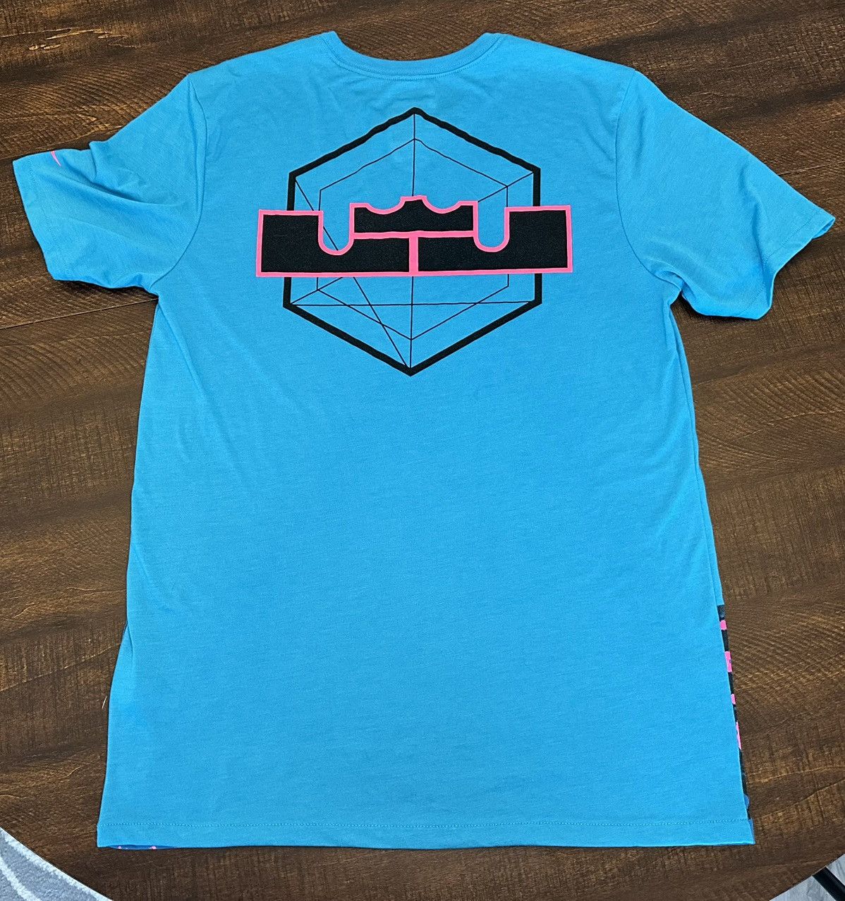 Nike Nike Lebron James Men’s T-shirt Blue South Beach-Size Medium Size US M / EU 48-50 / 2 - 9 Thumbnail