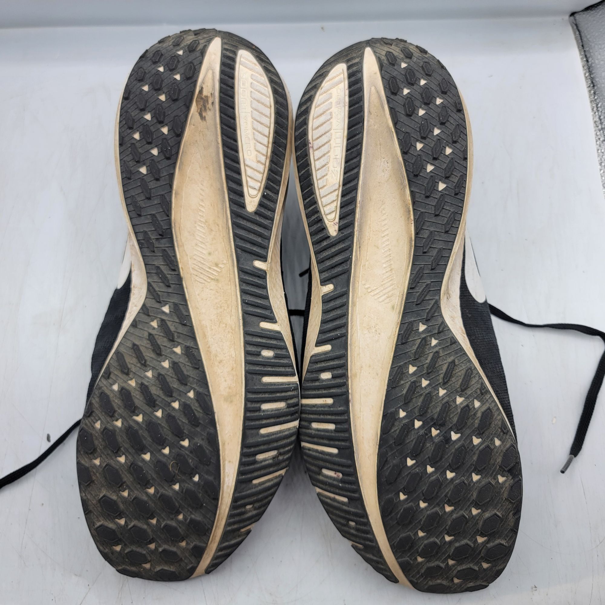 Nike Nike Zoom Vomero 14 Mens Size 14 Black Athletic Shoes Sneake Size US 14 / EU 47 - 8 Thumbnail