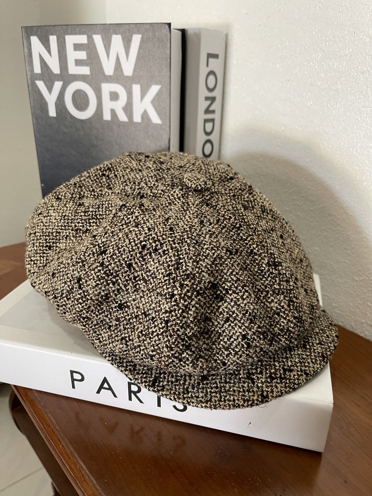 agnes b. Agnes B. Donegal Tweed Newboys Hats (Size 57) Size ONE SIZE - 4 Thumbnail