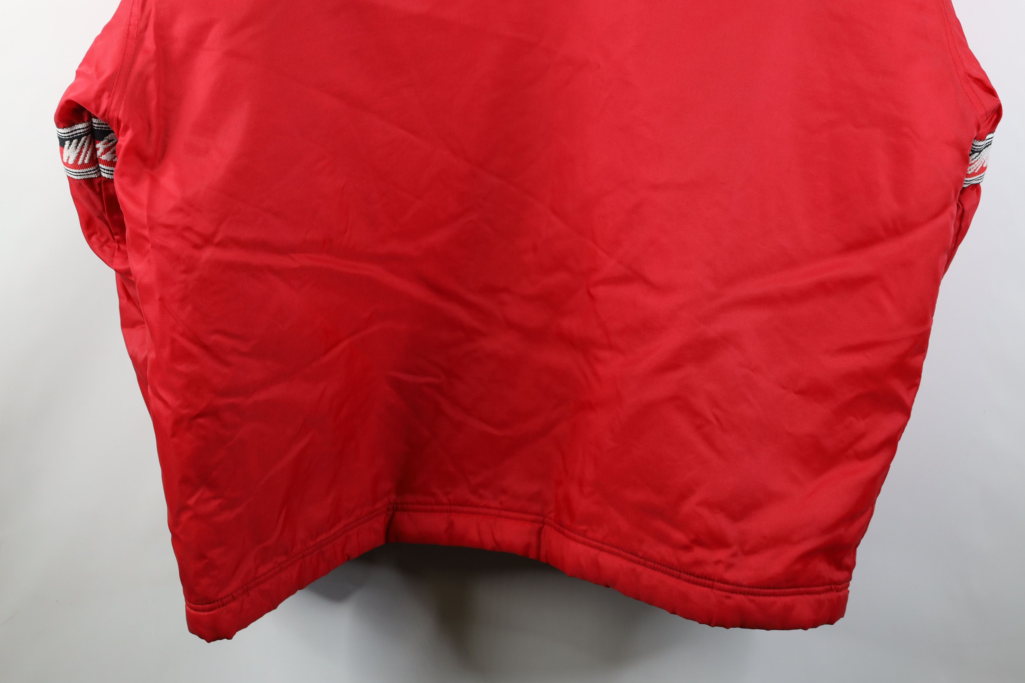 Vintage Vintage 90s Detroit Red Wings Hockey Quilted Puffer Jacket Size US XL / EU 56 / 4 - 18 Thumbnail