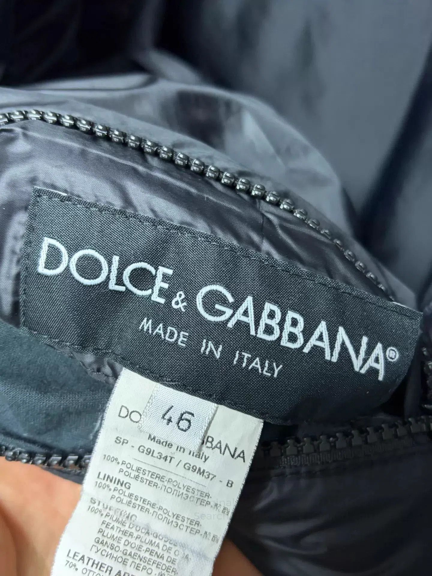 Dolce & Gabbana Black Quilted Hooded Puffer Jacket Size S. Size US S / EU 44-46 / 1 - 3 Thumbnail