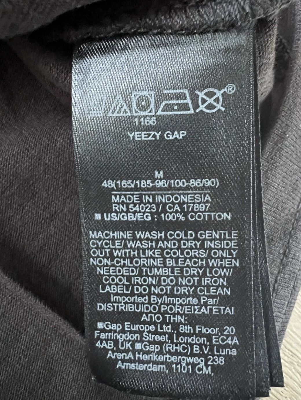Balenciaga × Gap × Kanye West YEEZY GAP FIT TANK Size US M / EU 48-50 / 2 - 5 Thumbnail