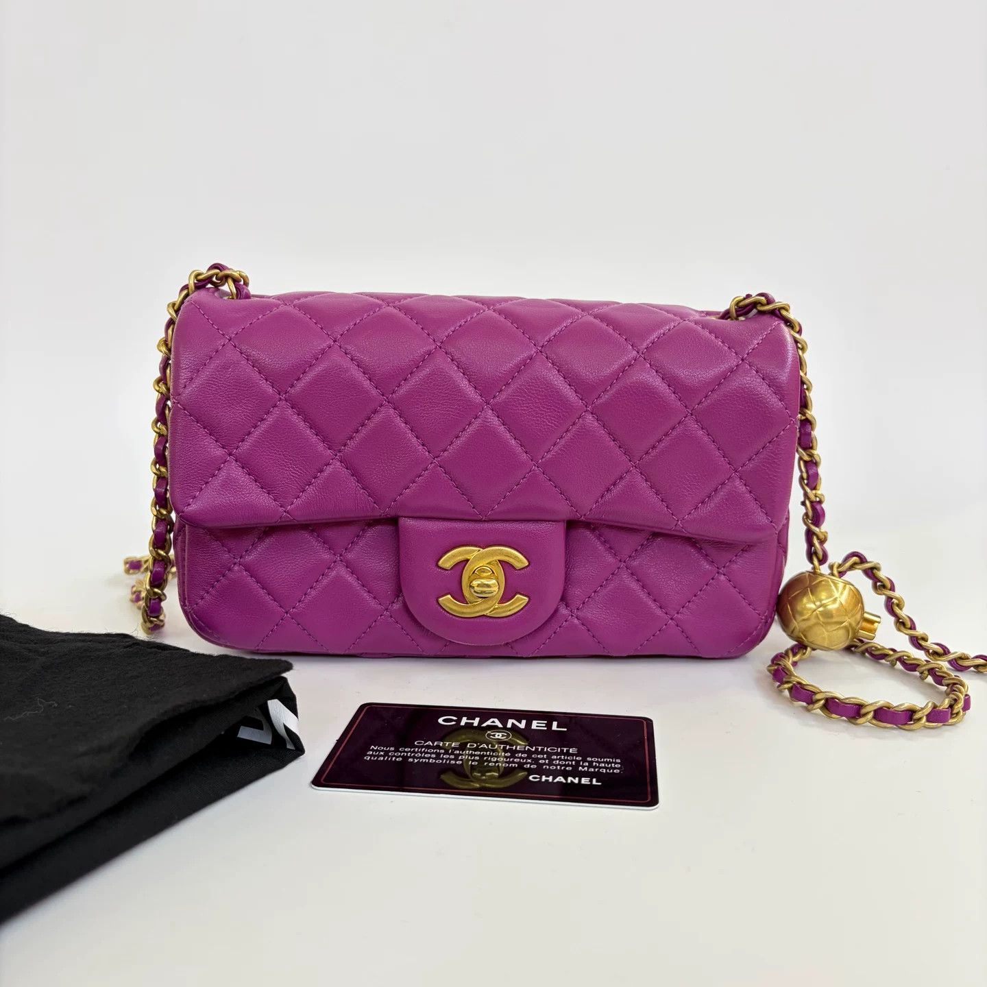 Chanel Pre-loved Bag Very good condition Size ONE SIZE - 1 Thumbnail
