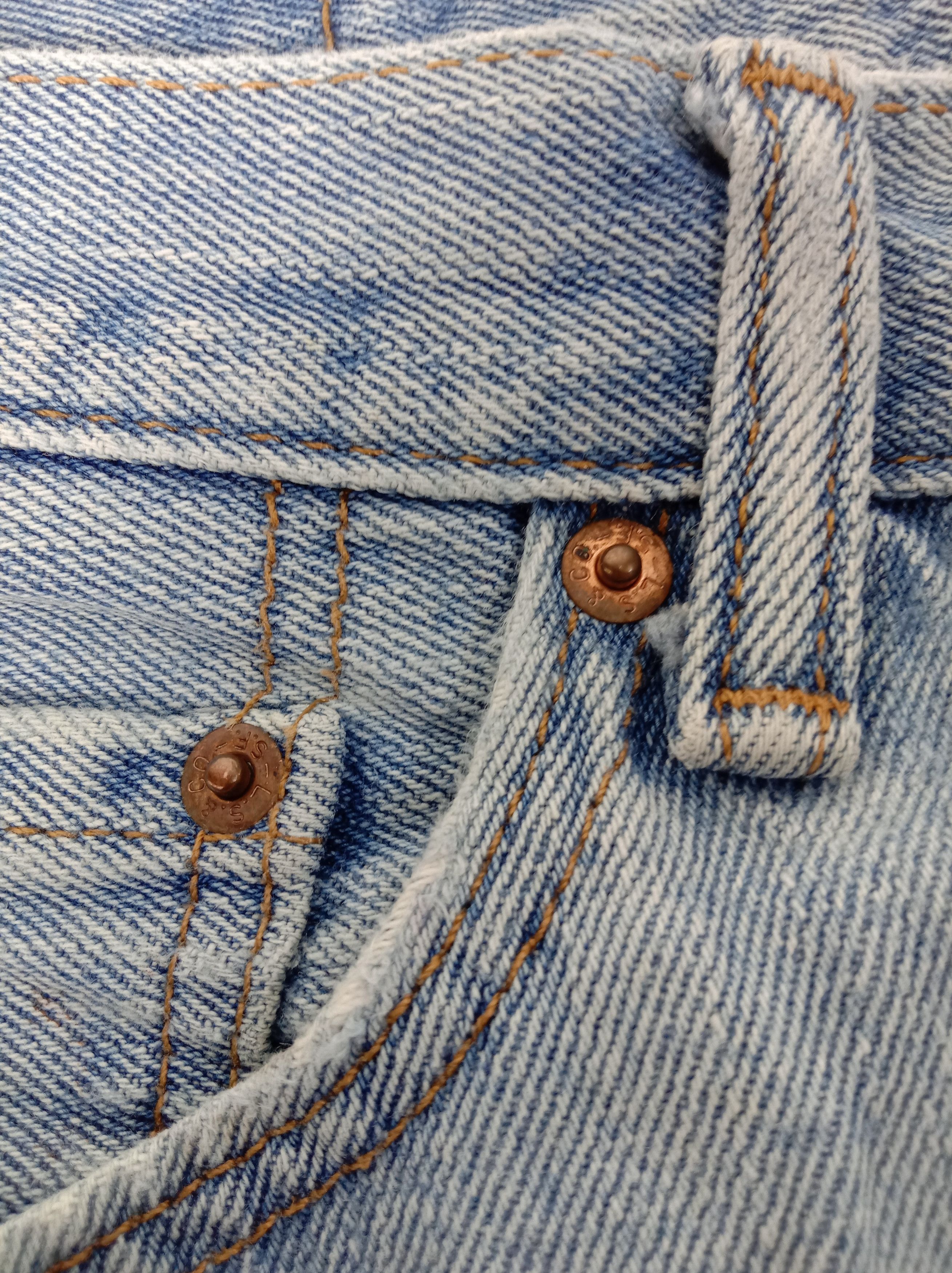 Levi's Vintage Levi's 505 Jeans Light Wash Regular Fit Denim Size US 42 / EU 58 - 12 Thumbnail