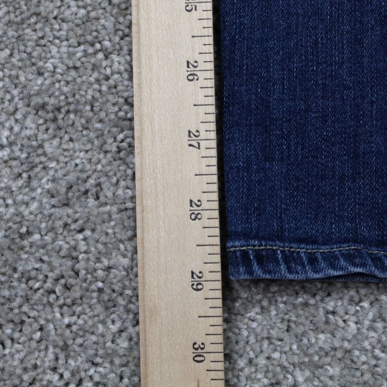 Paige Paige Izzy Jeans Womens 23 Blue Cropped Ankle Stretch Denim w/ 29" inseam Jeans Regular 90s Womens Blue Paige Izzy Size 40" / US 18 - 4 Thumbnail