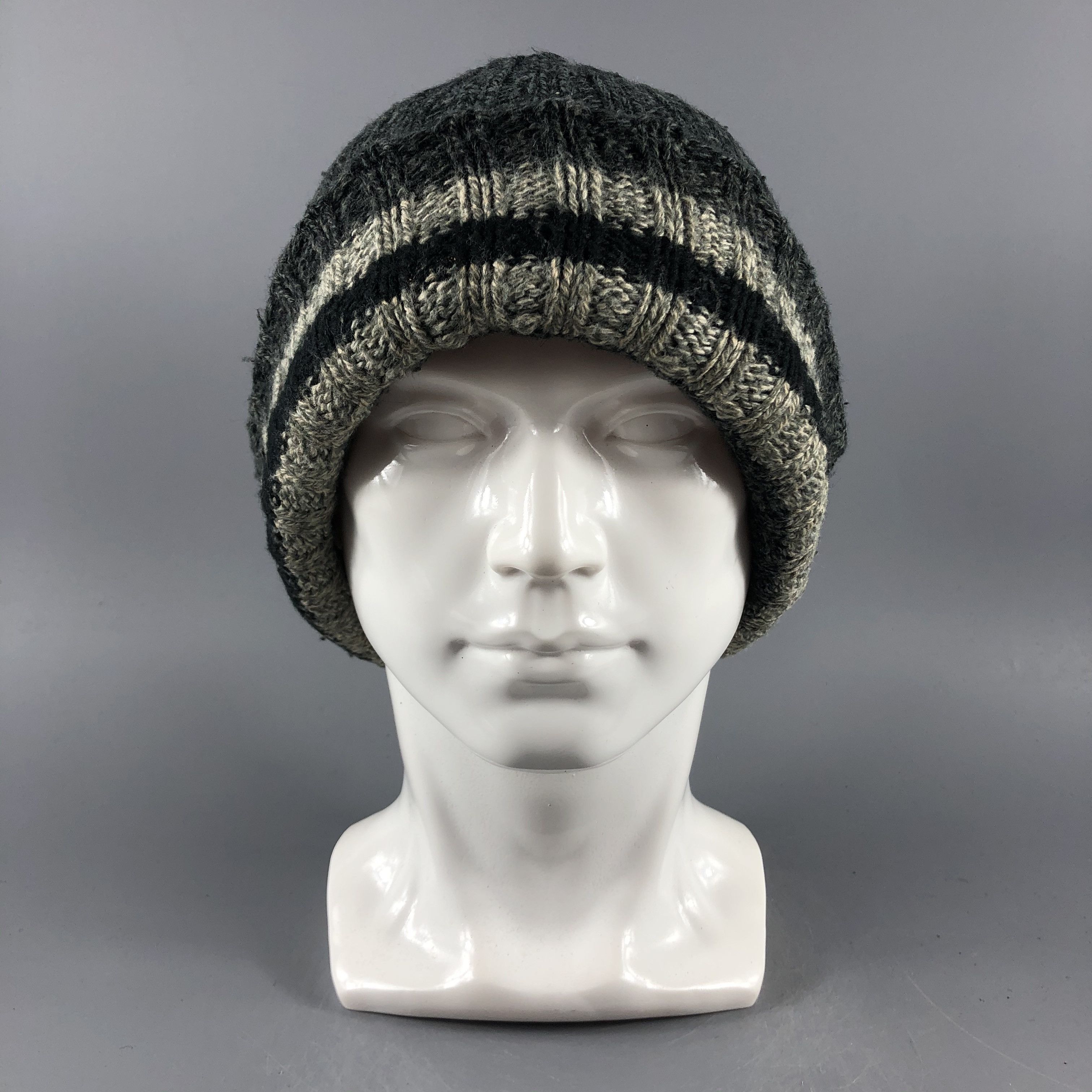 image of Vintage Unknown Hats Stripe Beanie Crochet Snow Hat Snow Cap B1335, Men's
