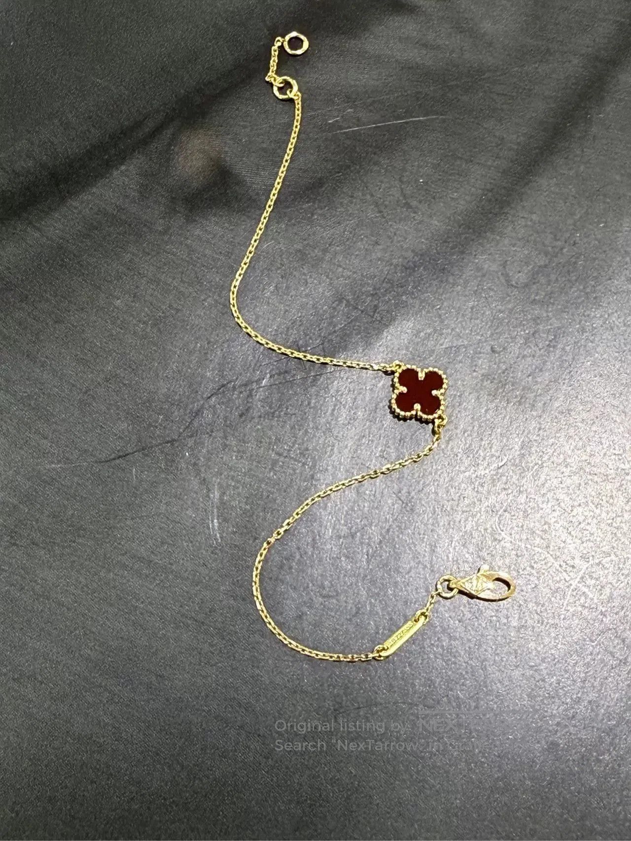 Van Cleef & Arpels VCA Van Cleef Clover Red Bracelet. Size ONE SIZE - 4 Thumbnail
