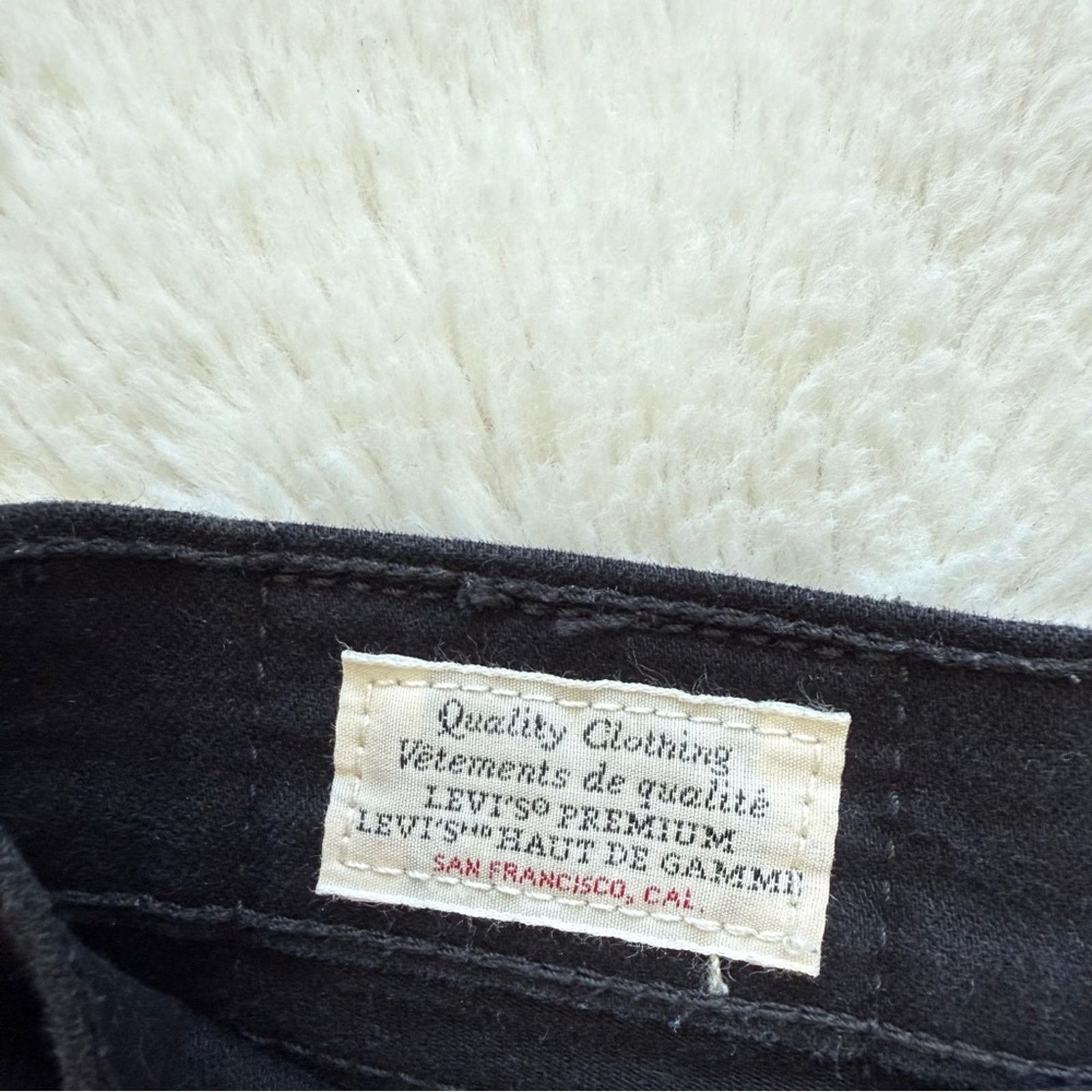 Levi's NEW!! Levi’s women stretched ripped design jeans size 27 Size 27" / US 4 / IT 40 - 7 Thumbnail
