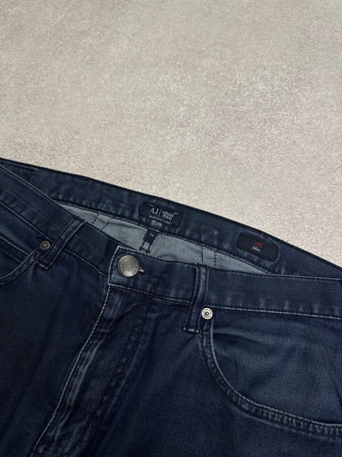 Armani Vintage Armani Metal Back Logo Baggy Jeans Slim Pants 32 Size US 34 / EU 50 - 7 Thumbnail