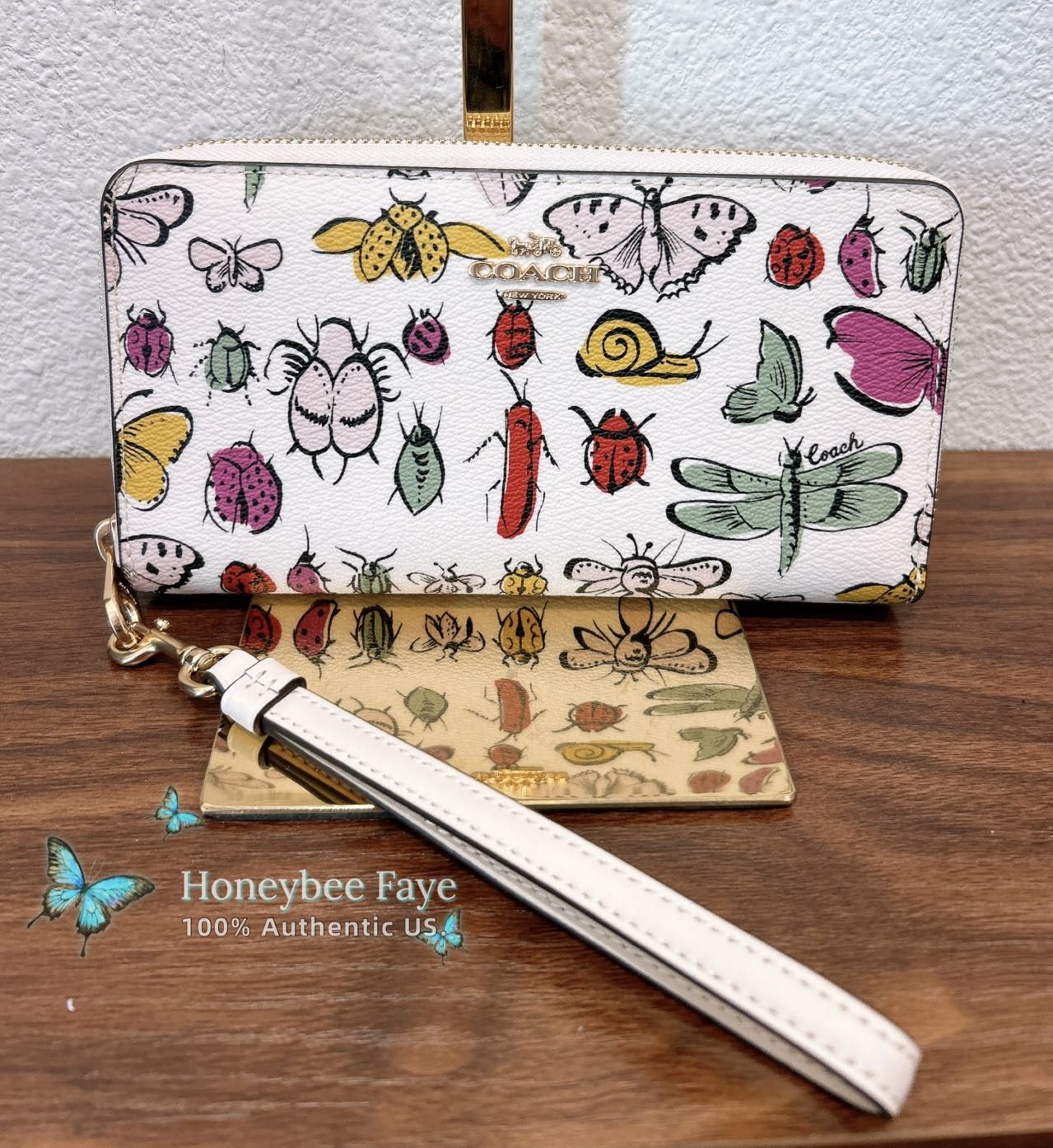 Coach Long Zip Around Wallet With Creature Print CR931 Size ONE SIZE - 1 Thumbnail