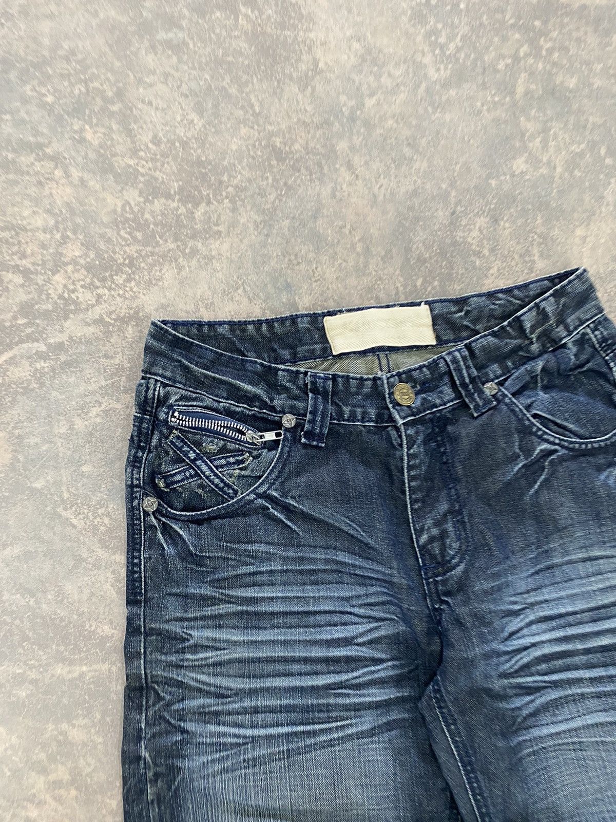 Le Grande Bleu (L.G.B.) VINTAGE OELYNO ITALY JEANS STONE WASHED LGB PUNK Size US 31 - 5 Thumbnail