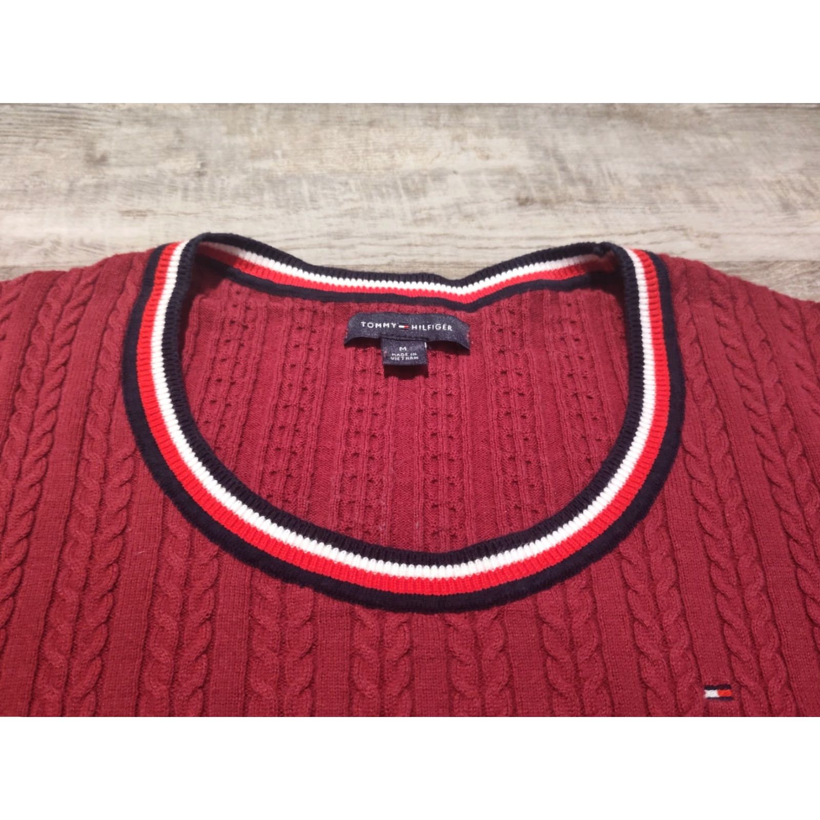 Tommy Hilfiger Tommy Hilfiger Sweater Size M Womens Red Cable Knit Pullover Long Sleeve Size M / US 6-8 / IT 42-44 - 6 Thumbnail