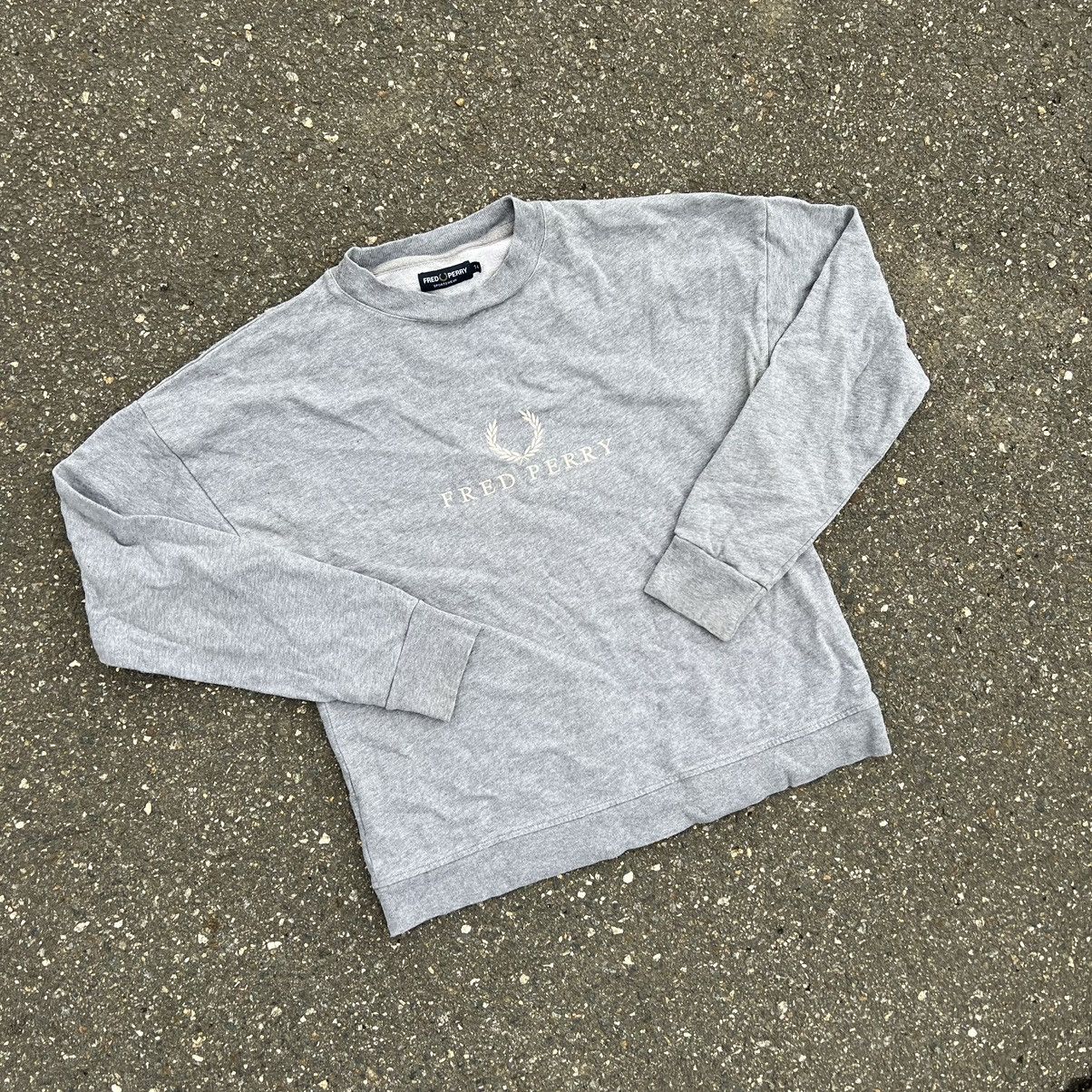 Fred Perry Fred Perry Sweatshirt Crewneck Sweater Size US M / EU 48-50 / 2 - 2 Thumbnail