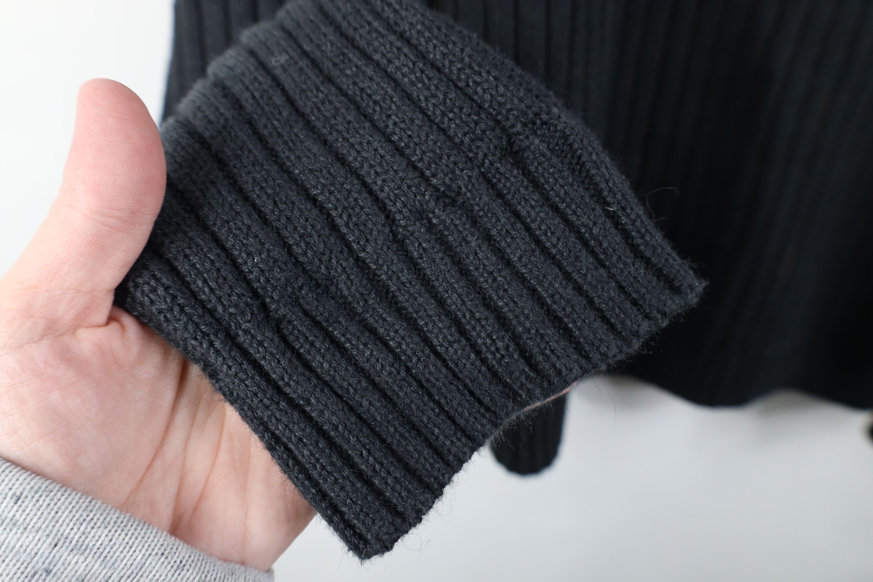 Vintage Vintage 90s Streetwear Ribbed Knit Sweater Charcoal Gray Size US L / EU 52-54 / 3 - 8 Thumbnail