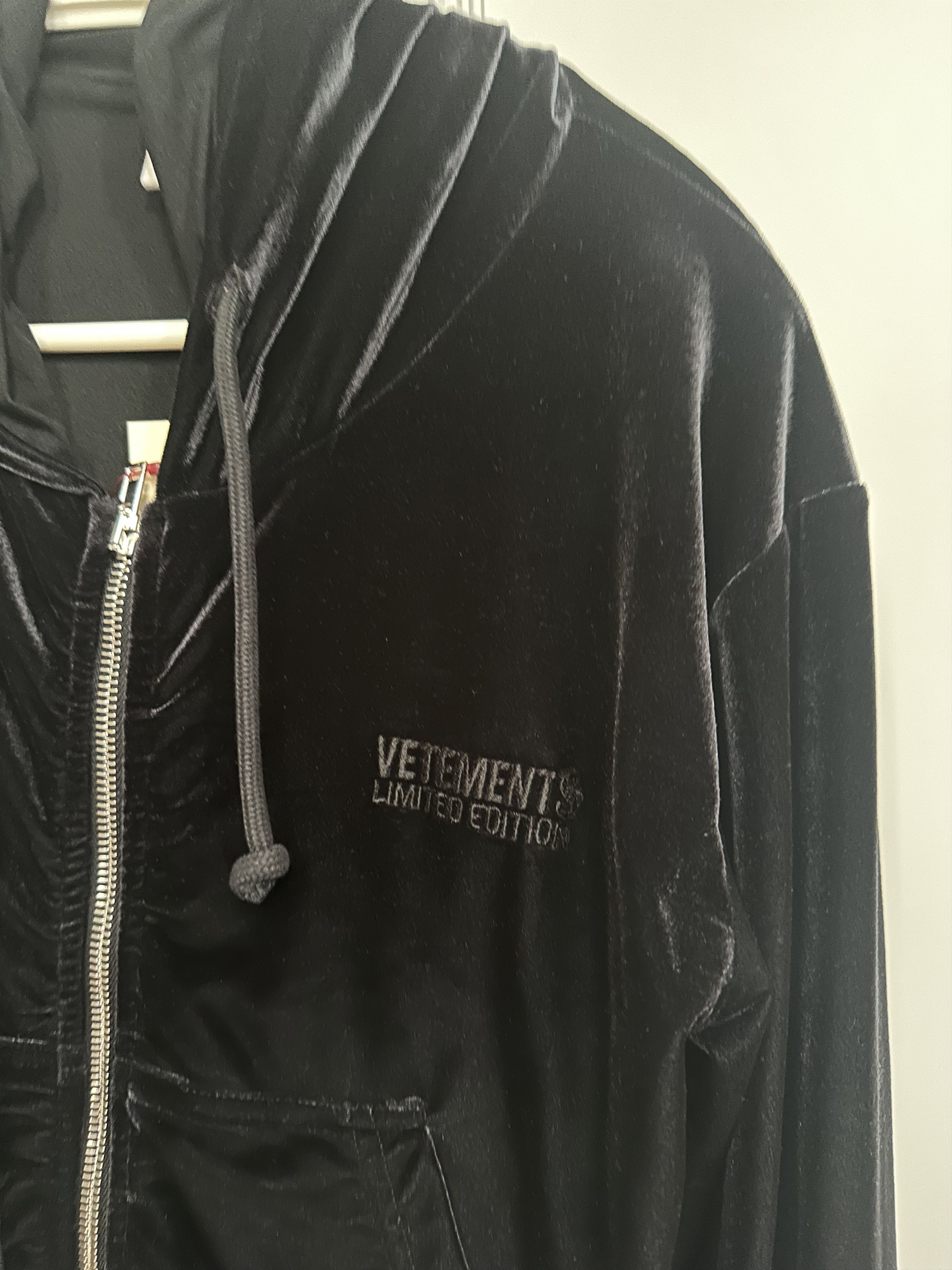 Vetements Vetements fitted zip-up velvet hoodie Size L / US 10 / IT 46 - 5 Thumbnail