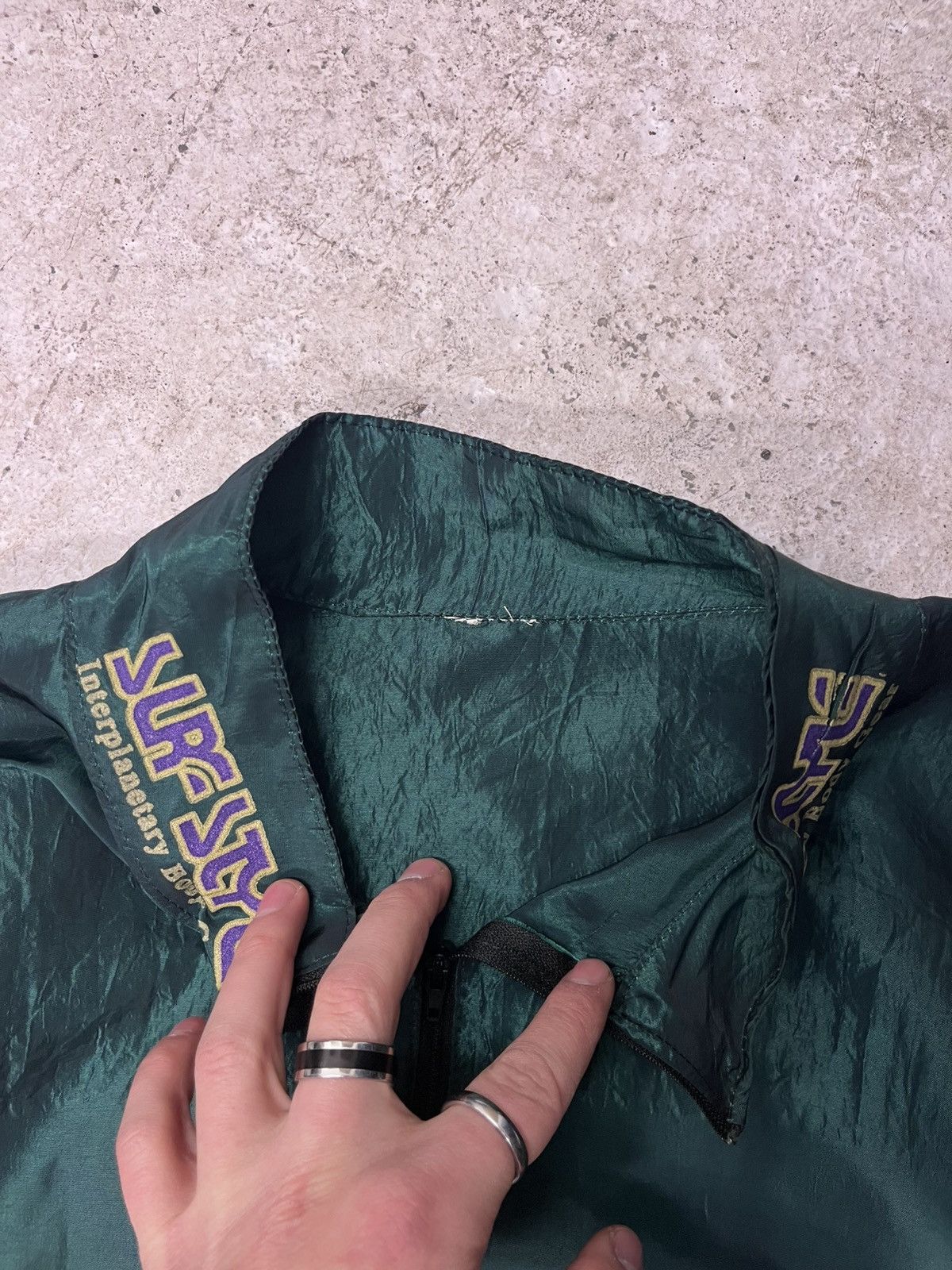 Vintage Vintage surfstyle iridescent windbreaker Size US XL / EU 56 / 4 - 3 Thumbnail