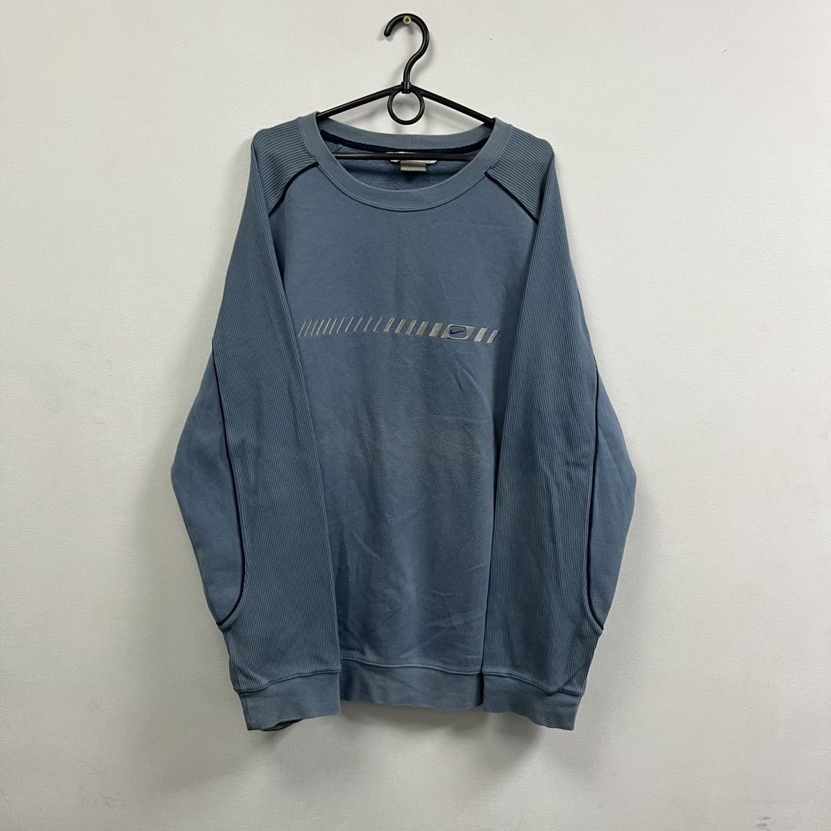 Vintage Nike Sweatshirt Big Logo Y2K Streetwear
