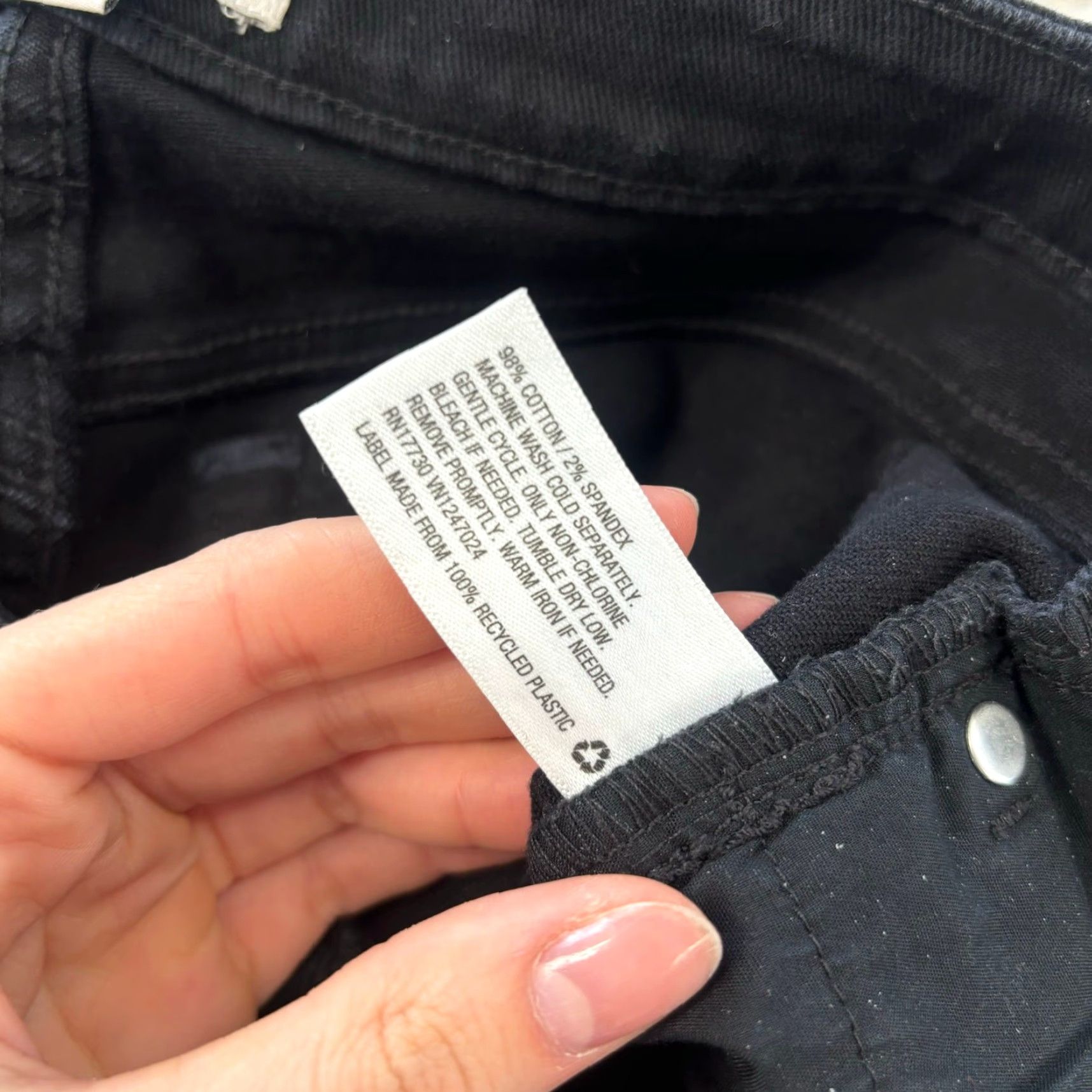 Nili Lotan Nili Lotan Dark Wash Black Women Skinny Jeans 0 28x26 Cotton Stretch Denim Slim/Casual Team: Women, Size 0, 28x26, Black, Skinny, Denim, Jeans Size 25" / US 0 / IT 36 - 4 Thumbnail