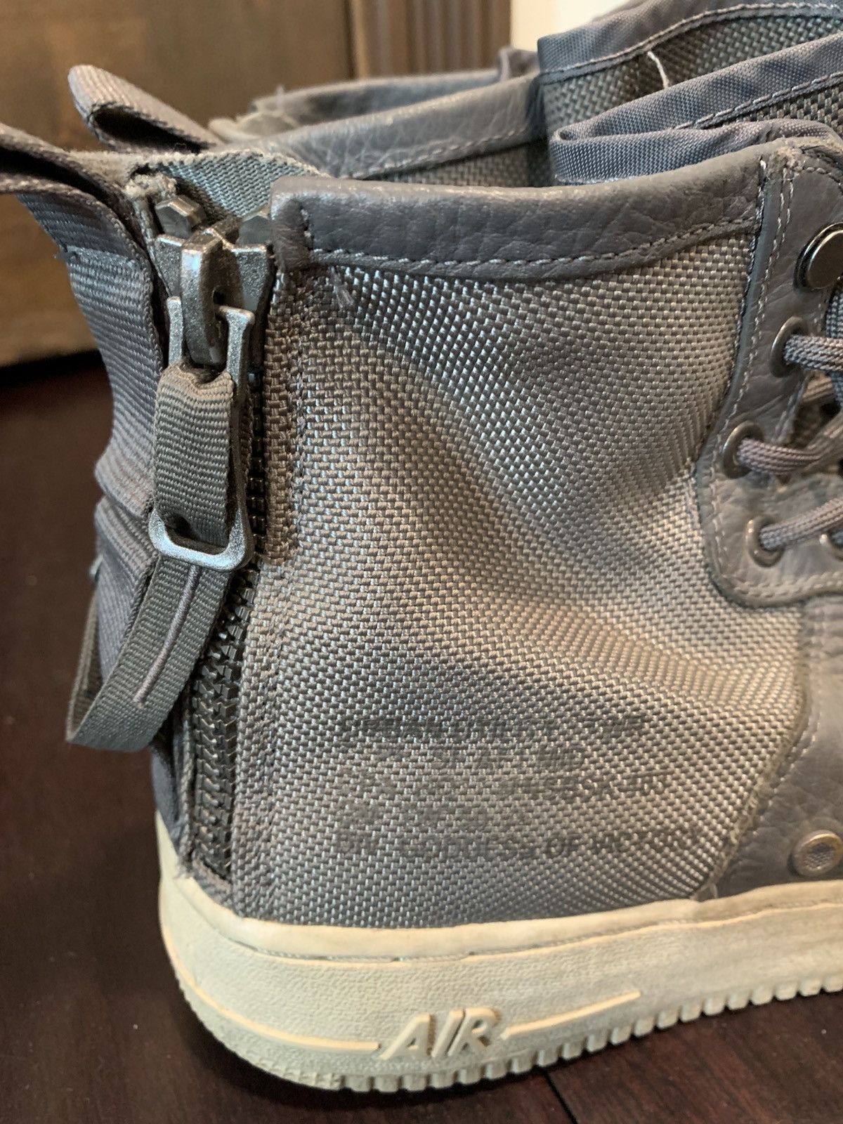 Nike Nike SF Air Force 1 Mid Dark Grey Size US 10 / EU 43 - 4 Thumbnail