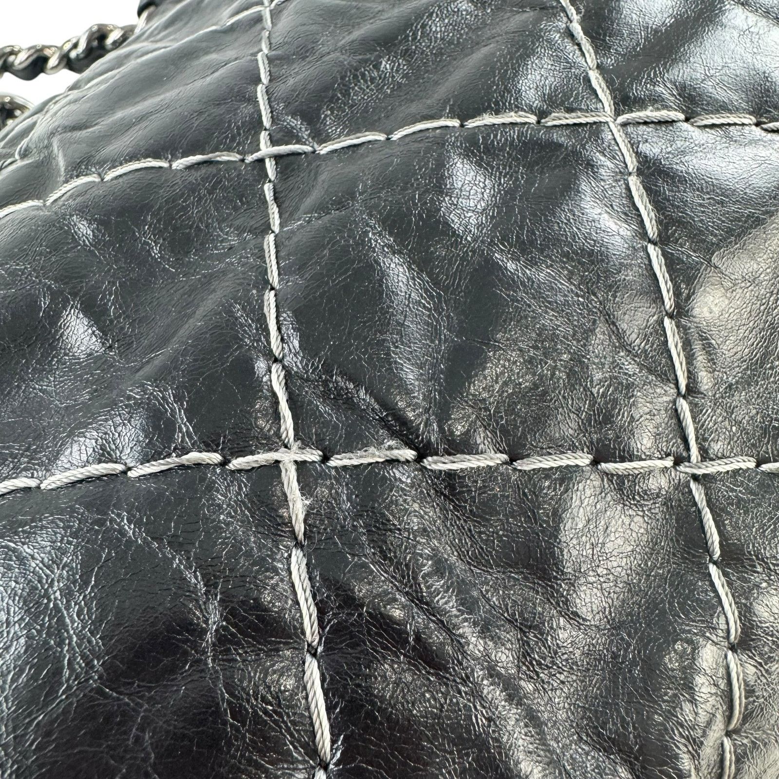 Chanel Chanel Glazed Leather Double Stitched Tote Bag Size ONE SIZE - 13 Thumbnail