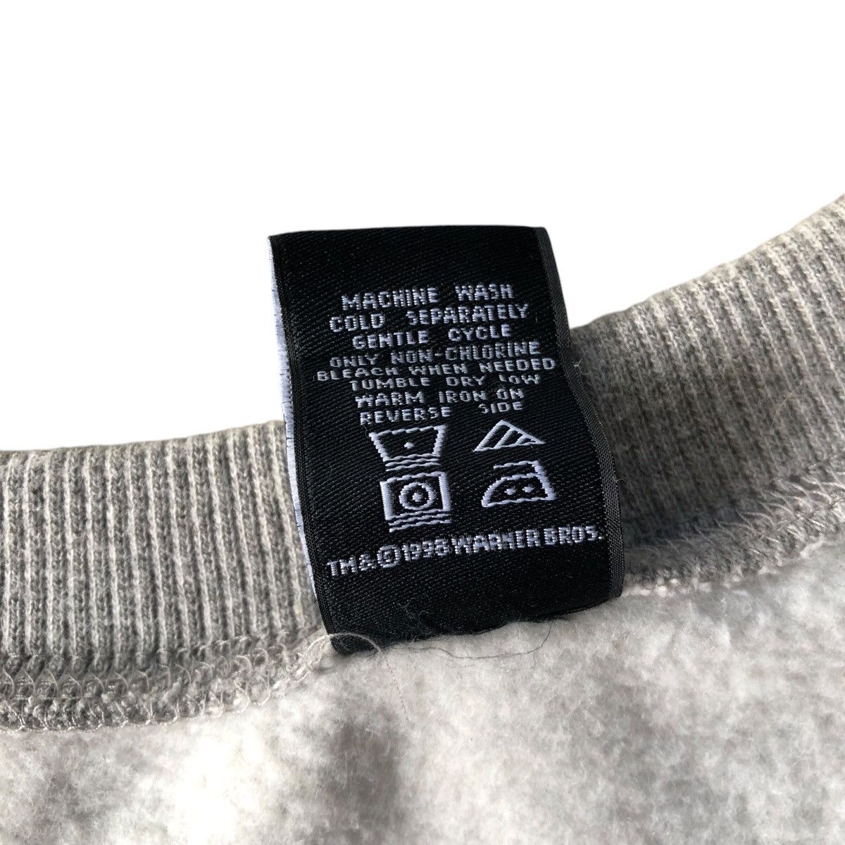 Cartoon Network × Vintage × Warner Bros WARNER BROS Embroidered Cartoon Sweatshirt Size US XL / EU 56 / 4 - 5 Thumbnail