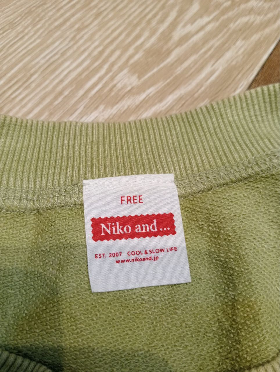 Japanese Brand JAPANESE NIKO AND.. OVERSIZED SWEATSHIRT - FREE SIZE Size US L / EU 52-54 / 3 - 6 Thumbnail