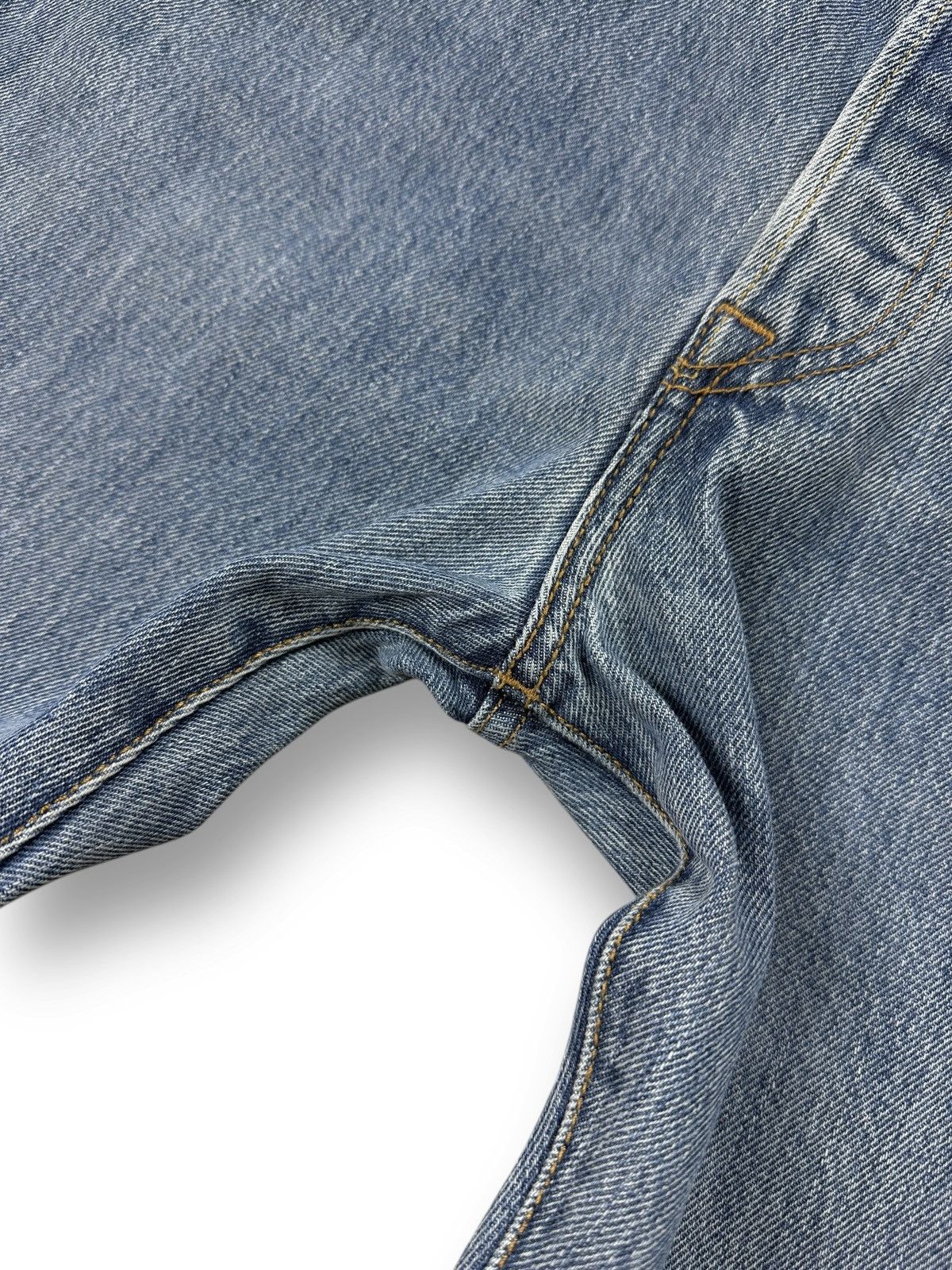 Levi's Vintage Levis 501 Jeans Washed Blue Denim Men’s Size W32 L32 Size US 32 / EU 48 - 13 Thumbnail