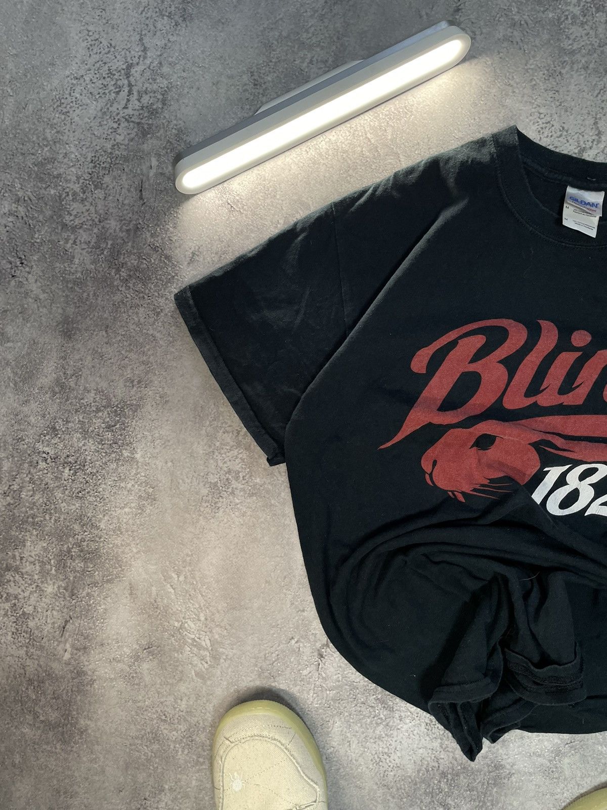 Band Tees 🔥Y2K🔥 Vintage Blink 182 Band Tee Printed Size US M / EU 48-50 / 2 - 3 Thumbnail