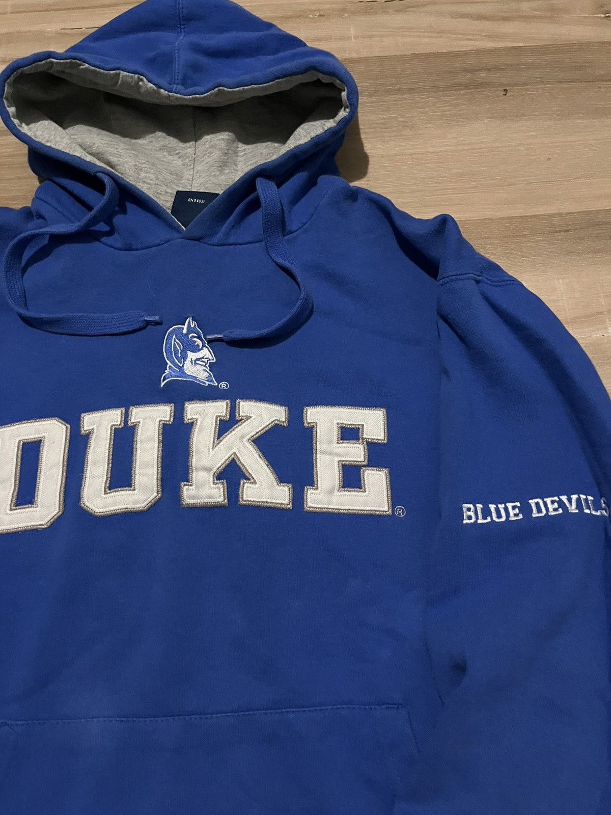 Vintage vintage “duke blue devils” unc blue hoodie Size US M / EU 48-50 / 2 - 3 Thumbnail
