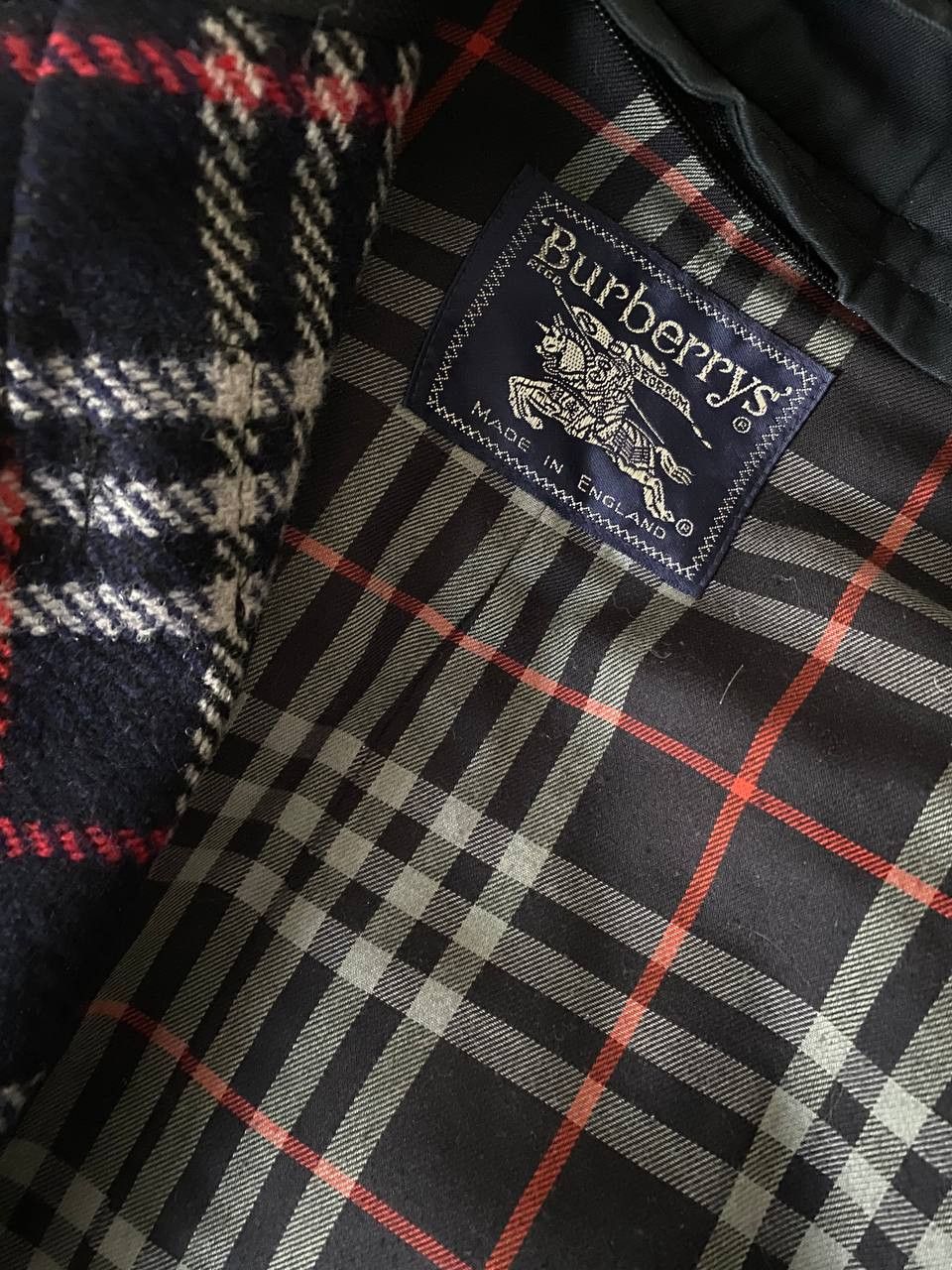 Burberry VINTAGE BURBERRY'S LONDON NAVY TRENCH COAT Size US L / EU 52-54 / 3 - 7 Thumbnail