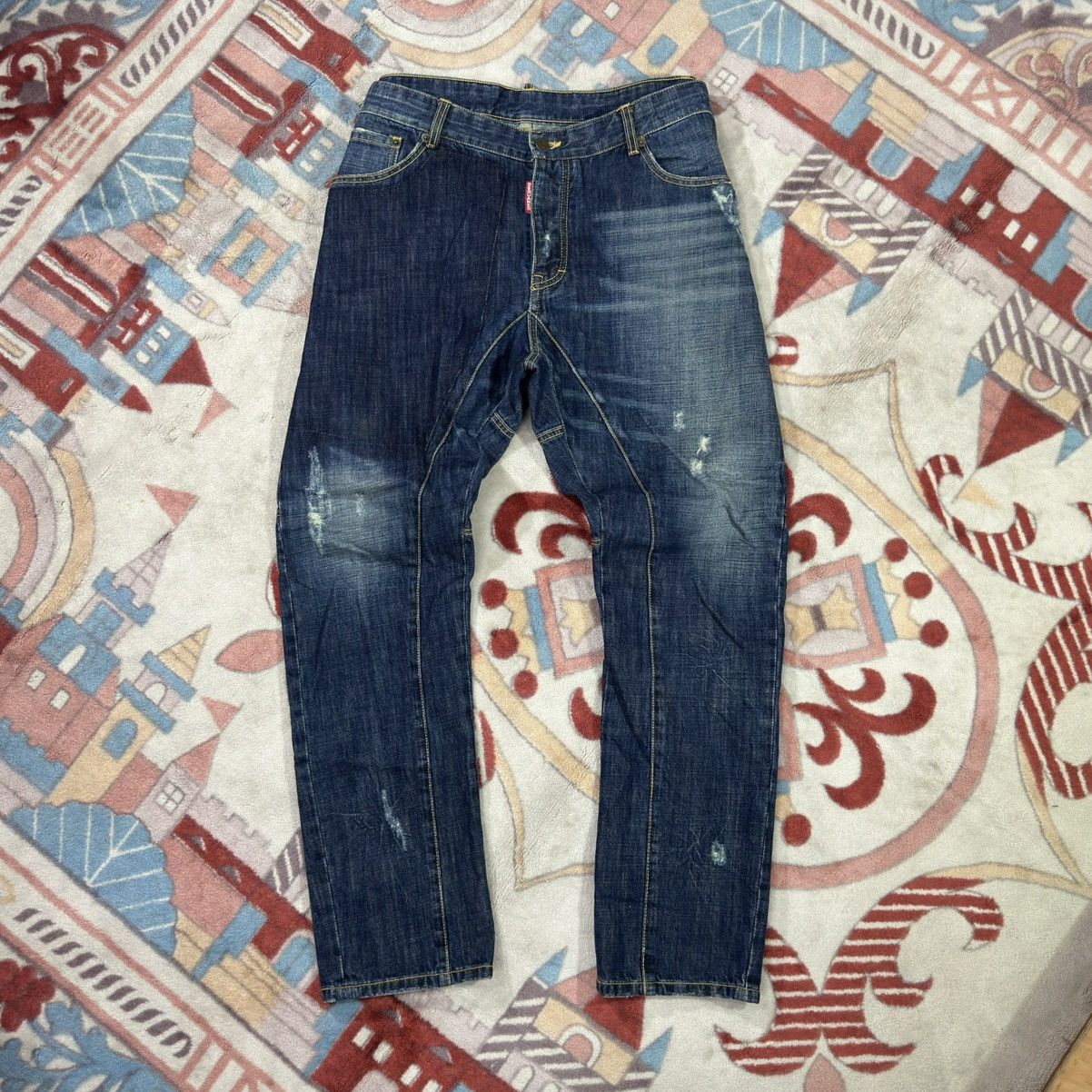 Dsquared2 Dsquared2 Italy Distressed Denim Mod 74 LA 264 - Size 36 Size US 36 / EU 52 - 1 Thumbnail