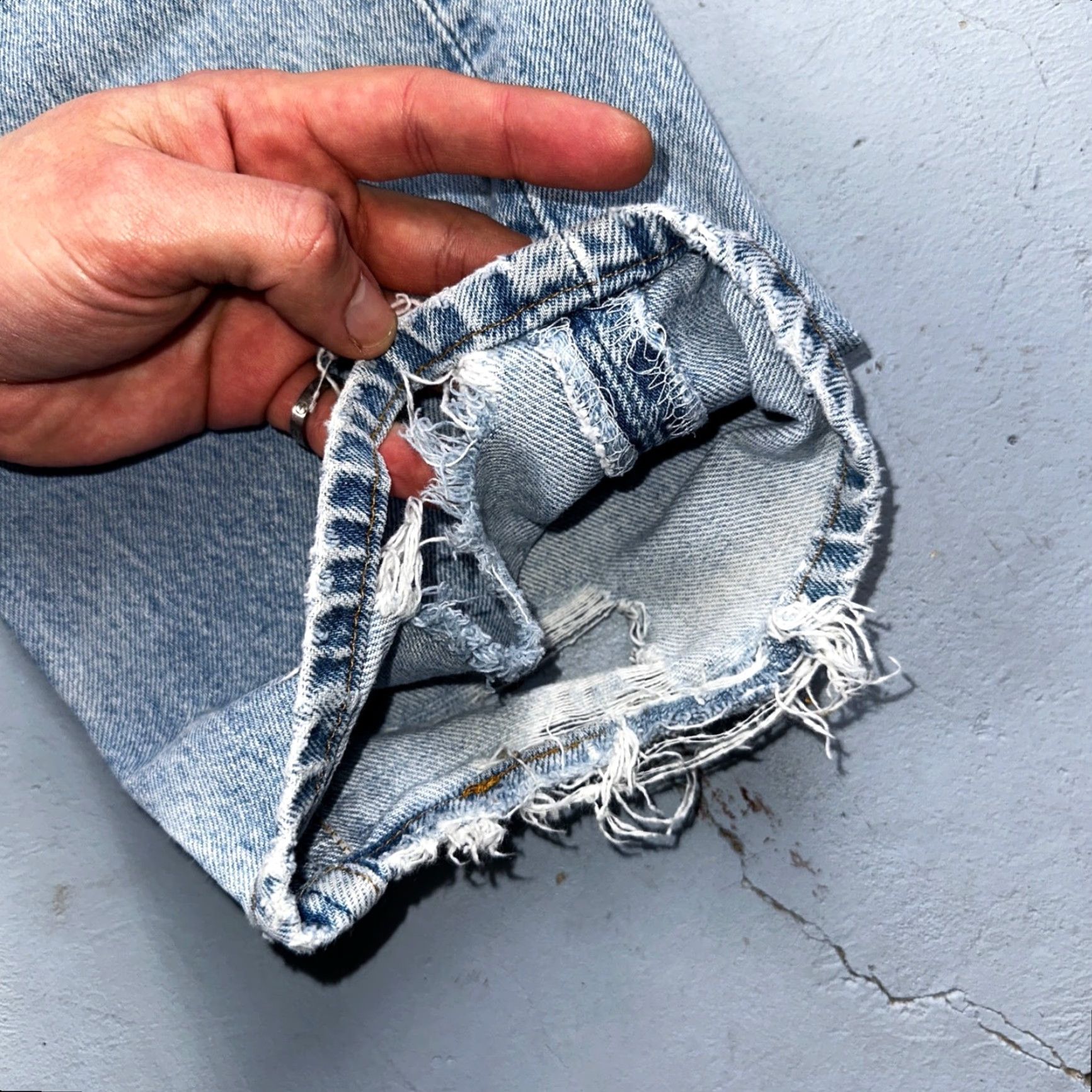 Levi's Vintage Levis 501 90s USA XX Straight Leg Jeans Blue Light Wash 34x34 Act 32x32 Size US 34 / EU 50 - 4 Thumbnail