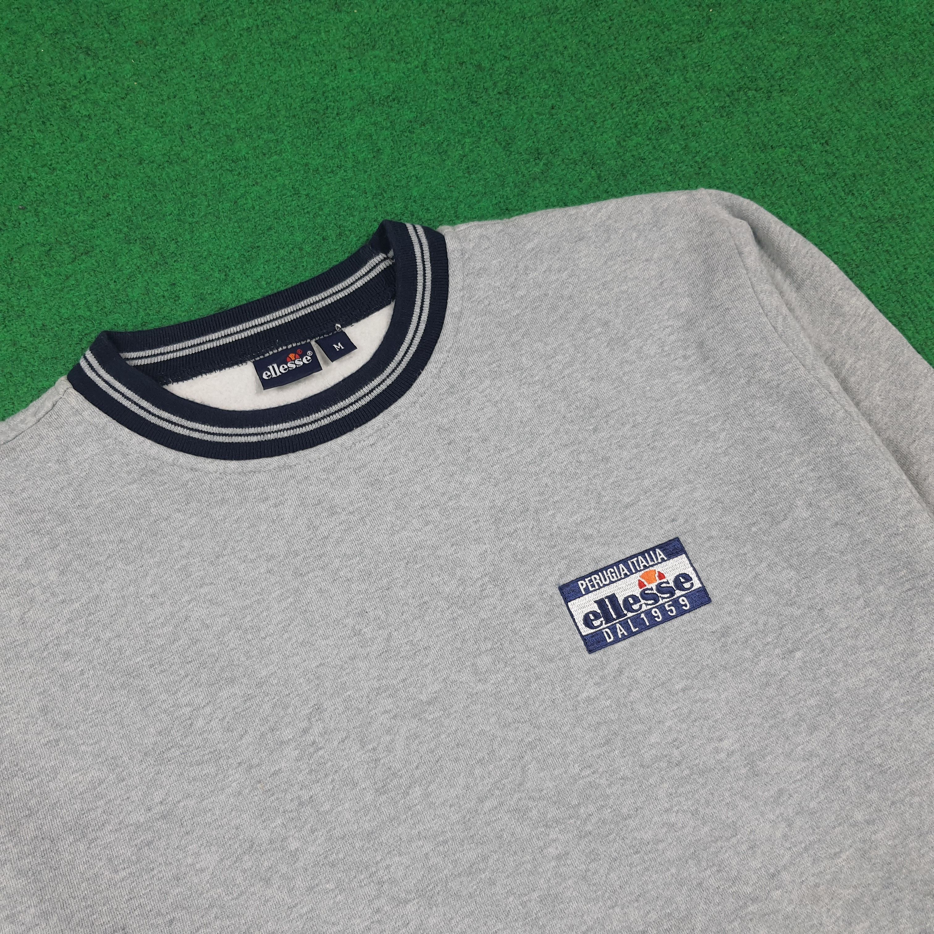 Ellesse Vintage Ellesse Perugia Italia Designer Sweatshirt C287N17 Size US M / EU 48-50 / 2 - 2 Thumbnail