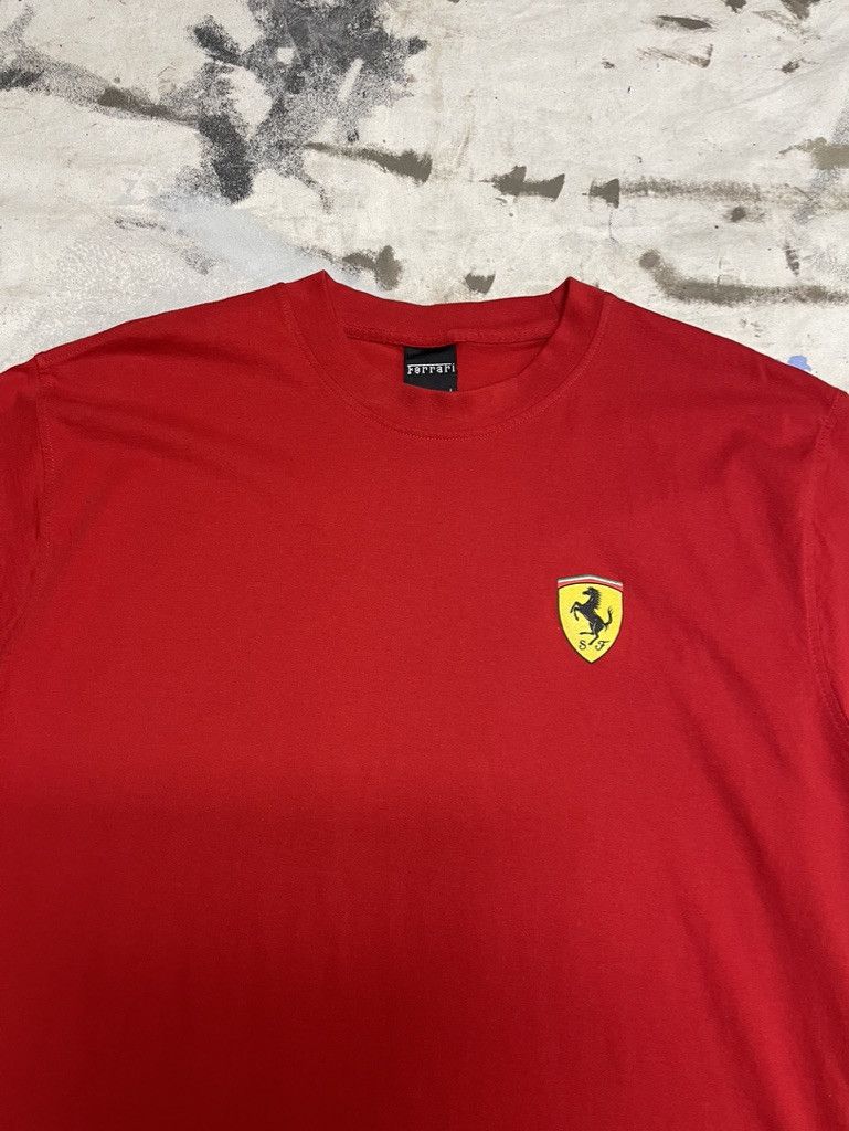 Ferrari Vintage Ferrari Chest Logo T- Shirt- 2002 Size US L / EU 52-54 / 3 - 2 Thumbnail