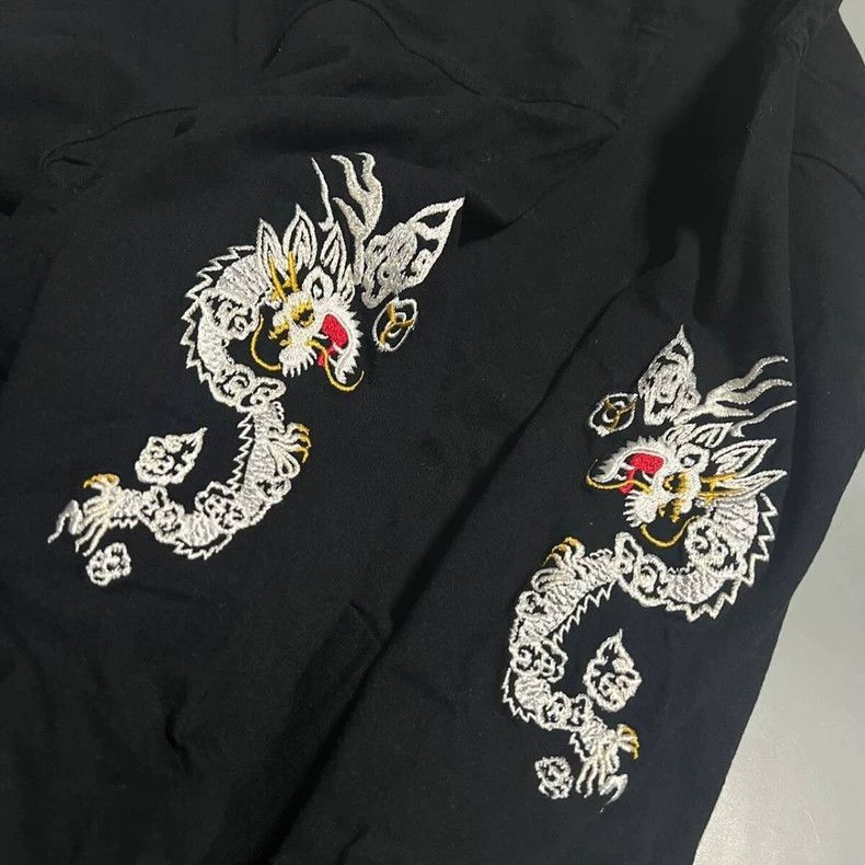 Yohji Yamamoto YohjiYamamoto 2004AW Dragon embroidery long sleeve-2505 Size US L / EU 52-54 / 3 - 1 Thumbnail