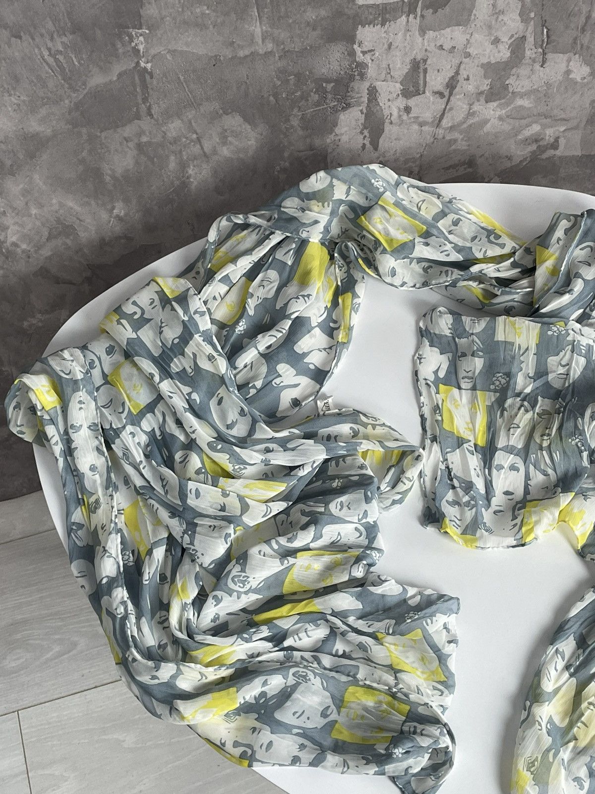 Designer × Japanese Brand Japanese Sexy Logo Mesh Vintage Y2K Scarf Size ONE SIZE - 2 Thumbnail