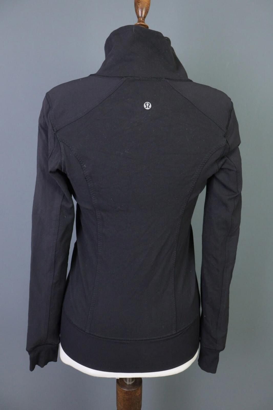 Lululemon Lululemon Athletica Gray Full Zip Fleece Track Jacket Size M / US 6-8 / IT 42-44 - 10 Thumbnail