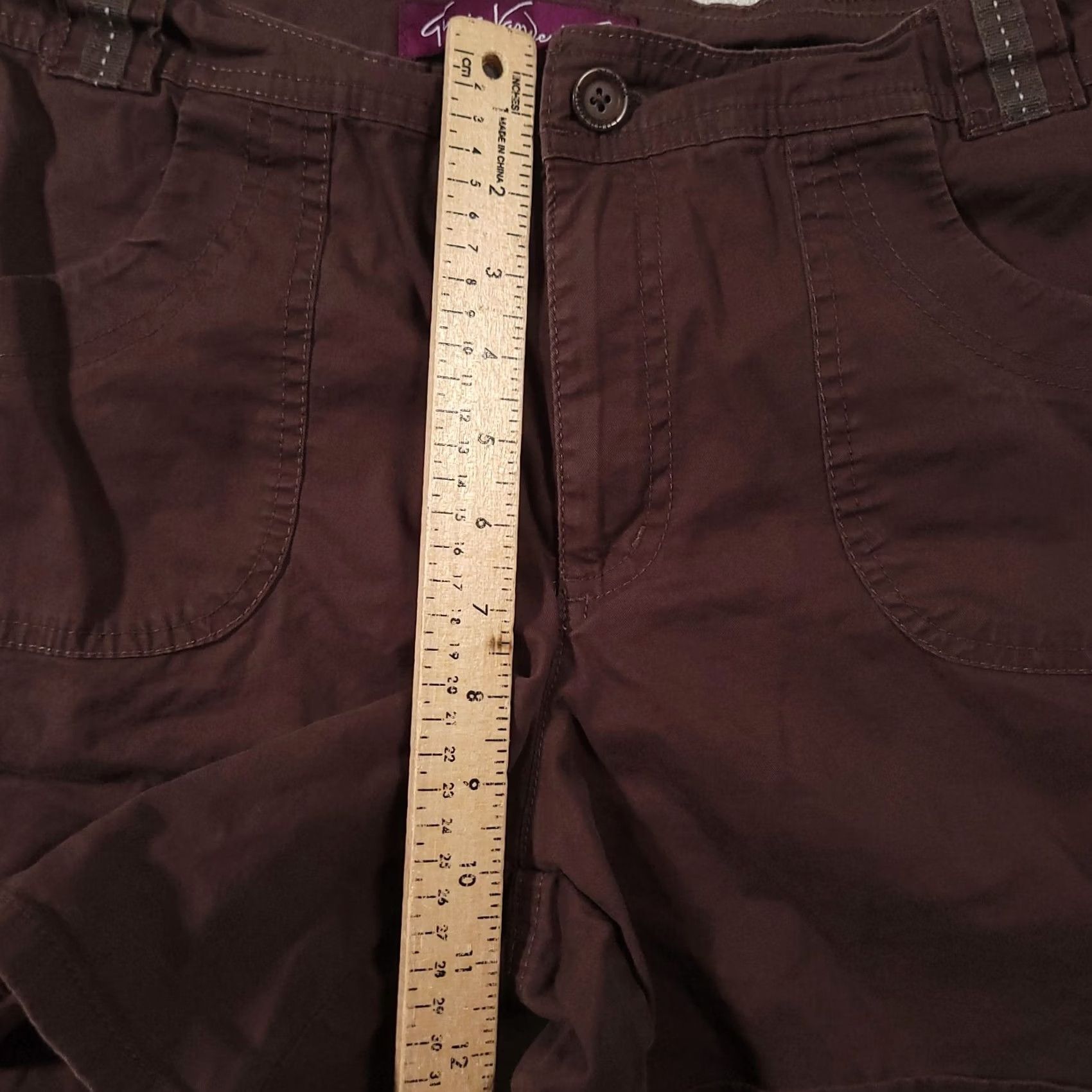 Gloria Vanderbilt Gloria Vanderbilt Cargo Shorts Womens 10 Brown Stretch Cargo Shorts Womens 10 Brown Stretch Size 32" / US 10 / IT 46 - 6 Thumbnail