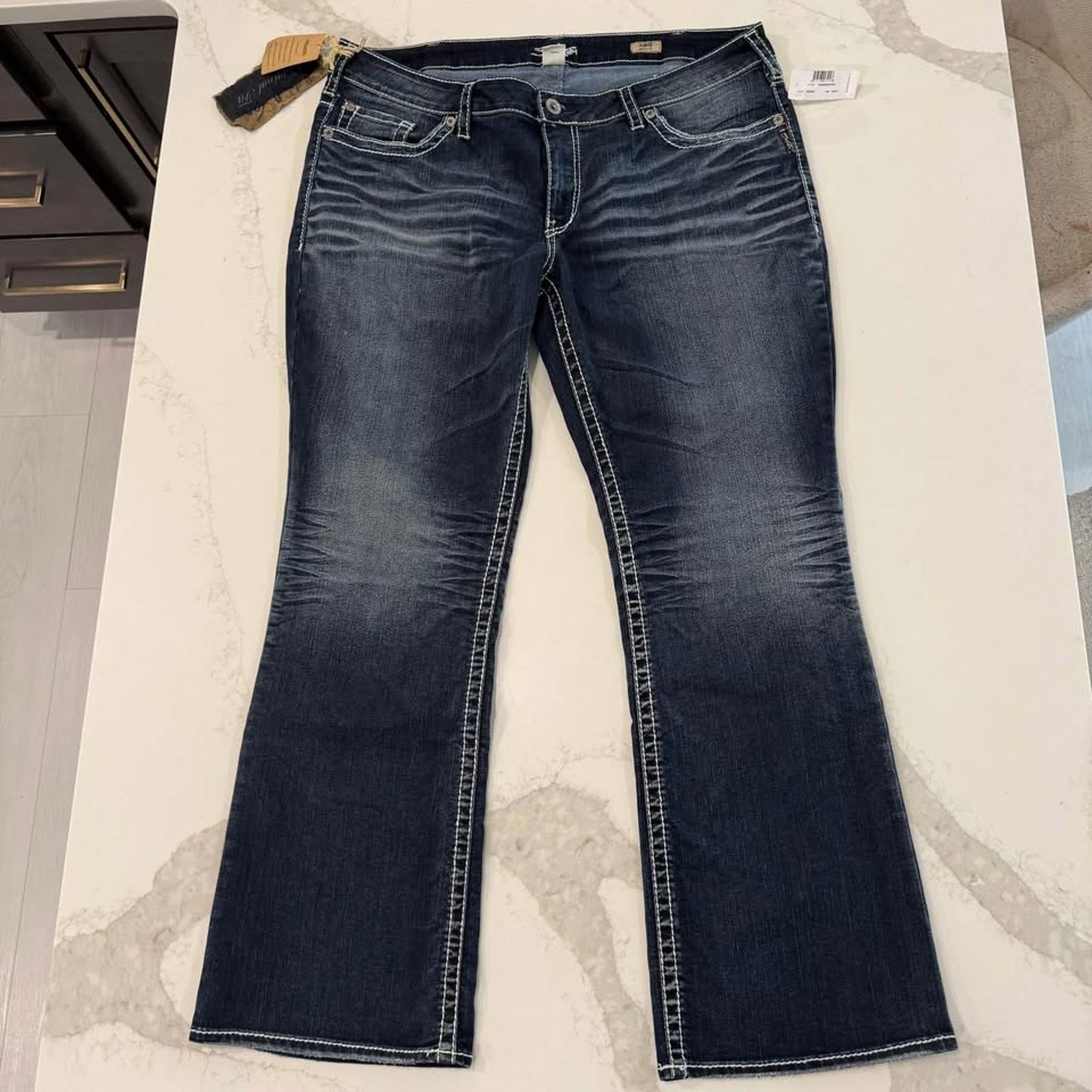 Silver Jeans Co. Silver Jeans NWT Aiko Bootcut Denim Women's W20xL31 Blue Size 42" / US 20 - 1 Thumbnail