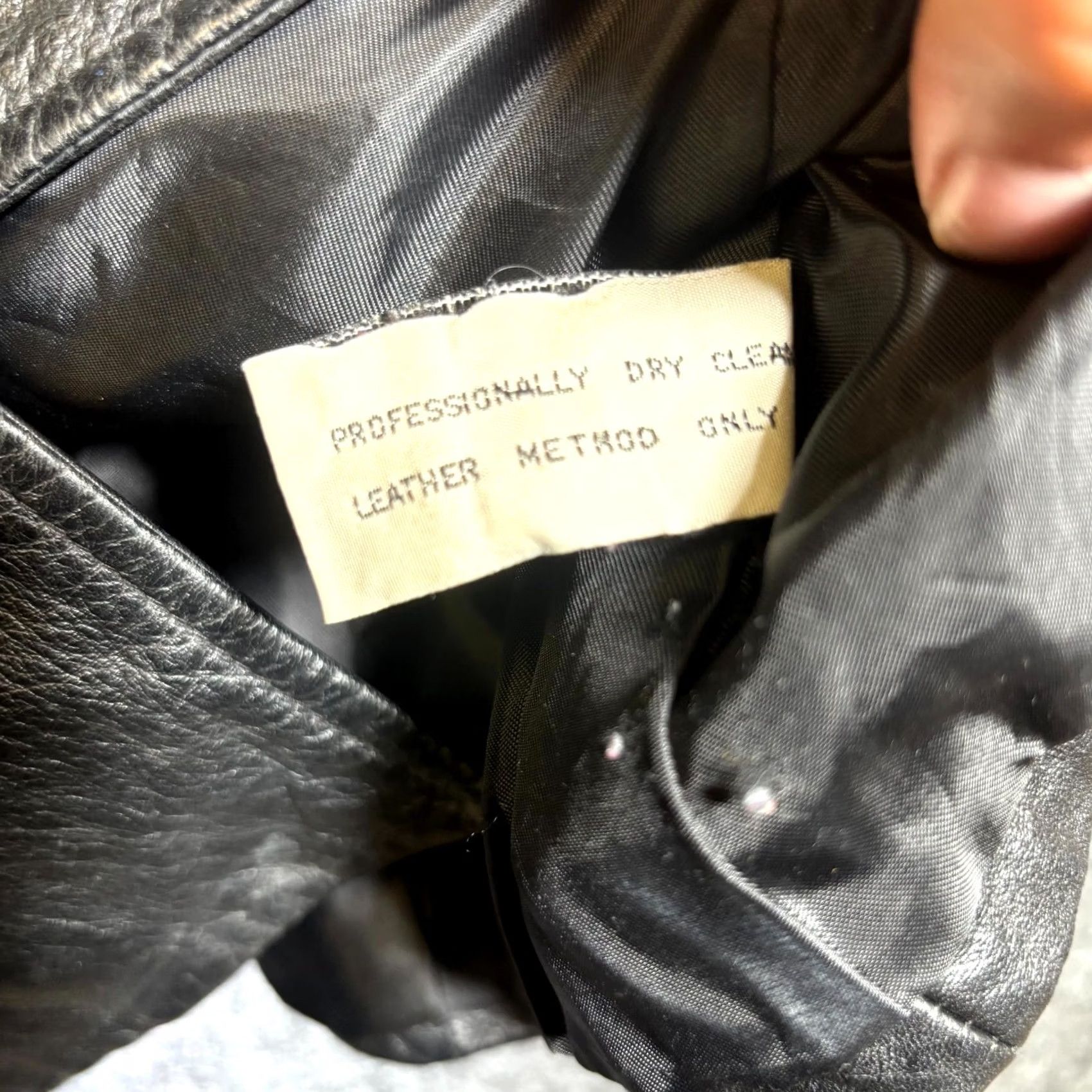 Roundtree & Yorke Roundtree & Yorke Jacket Women's XL Black Leather Lamb Skin Button-Up Size XL / US 12-14 / IT 48-50 - 5 Thumbnail