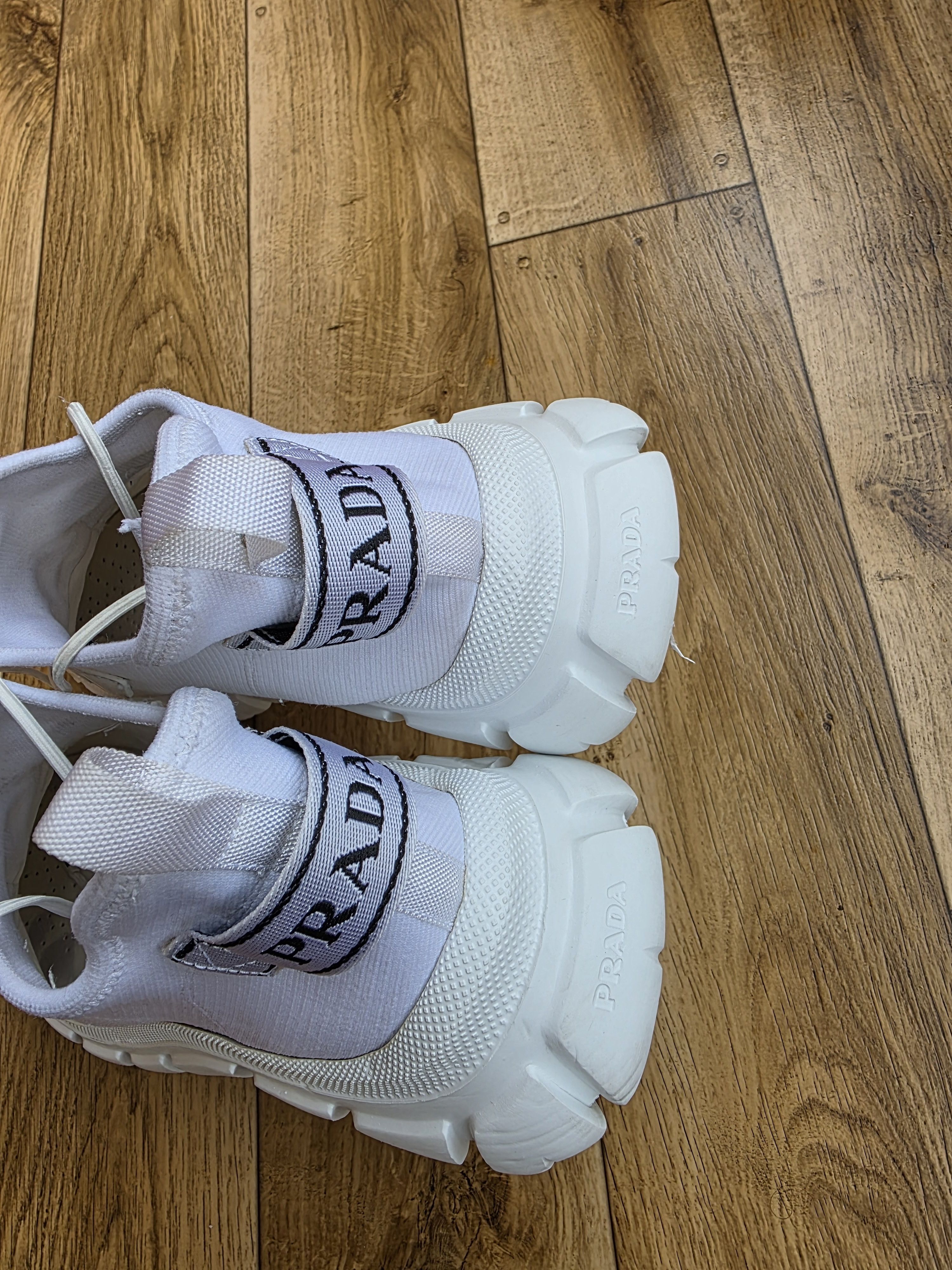 Prada Prada Low Top White Men Sneakers Size US 12 / EU 45 - 8 Thumbnail