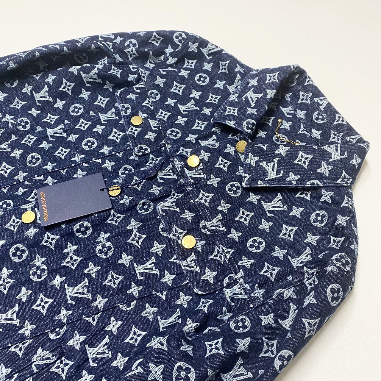 Louis Vuitton Louis vuitton mens monogram denim trucker jacket SIZE 50 M Size US M / EU 48-50 / 2 - 4 Thumbnail